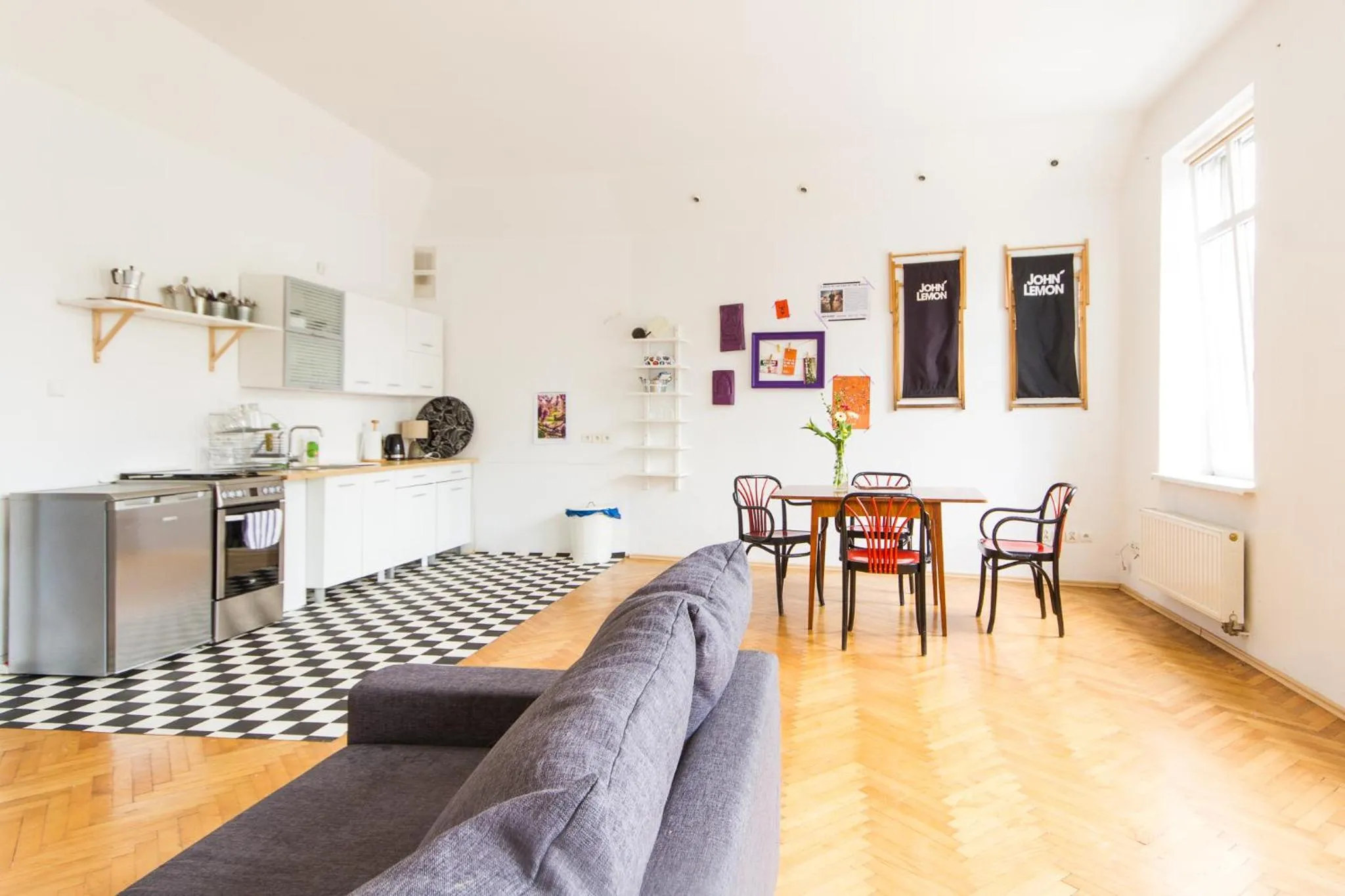 Two-Bedroom Apartment in 3 Bros' Apart