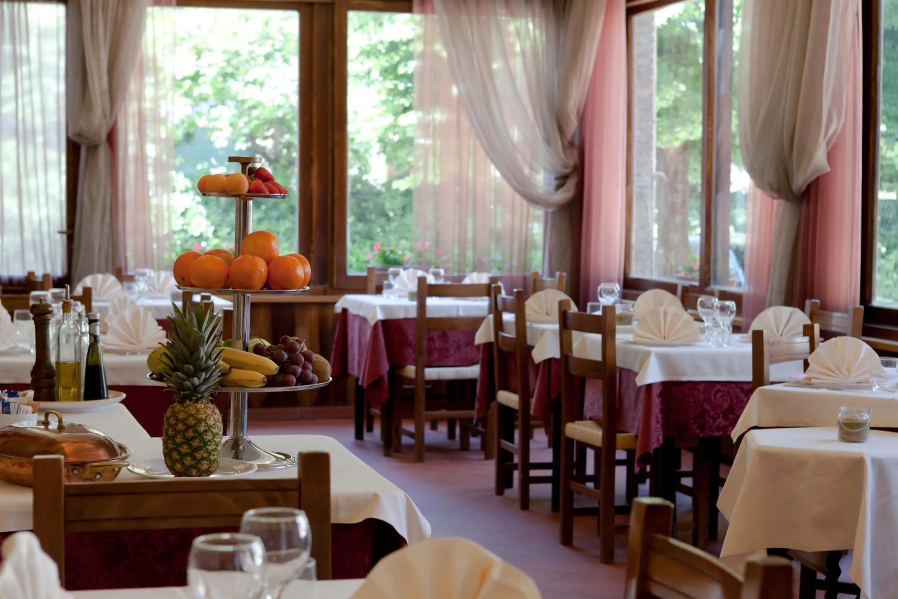 Restaurant/places to eat in Hotel Porziuncola