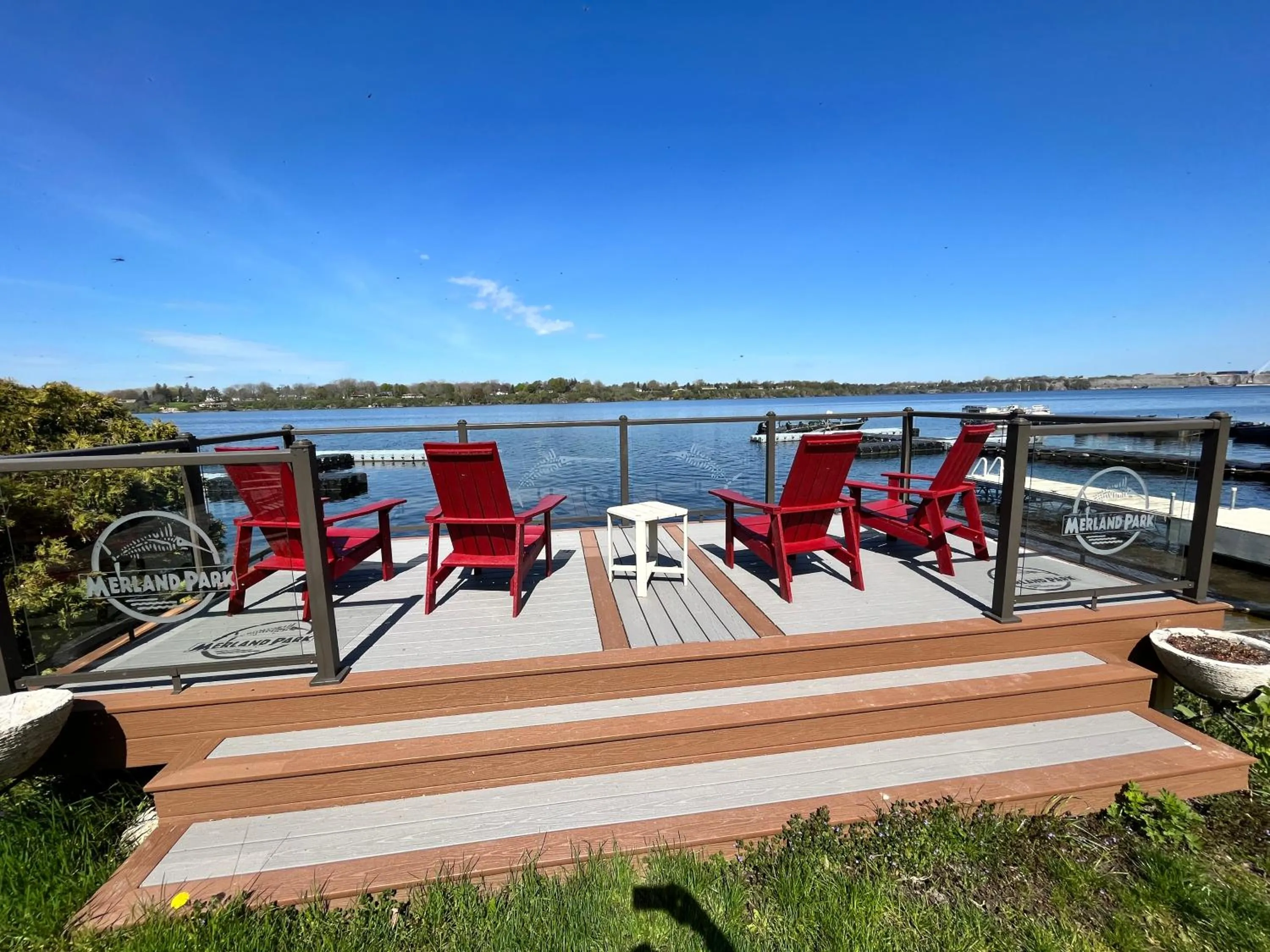 Property building in Merland Park Cottages and Motel