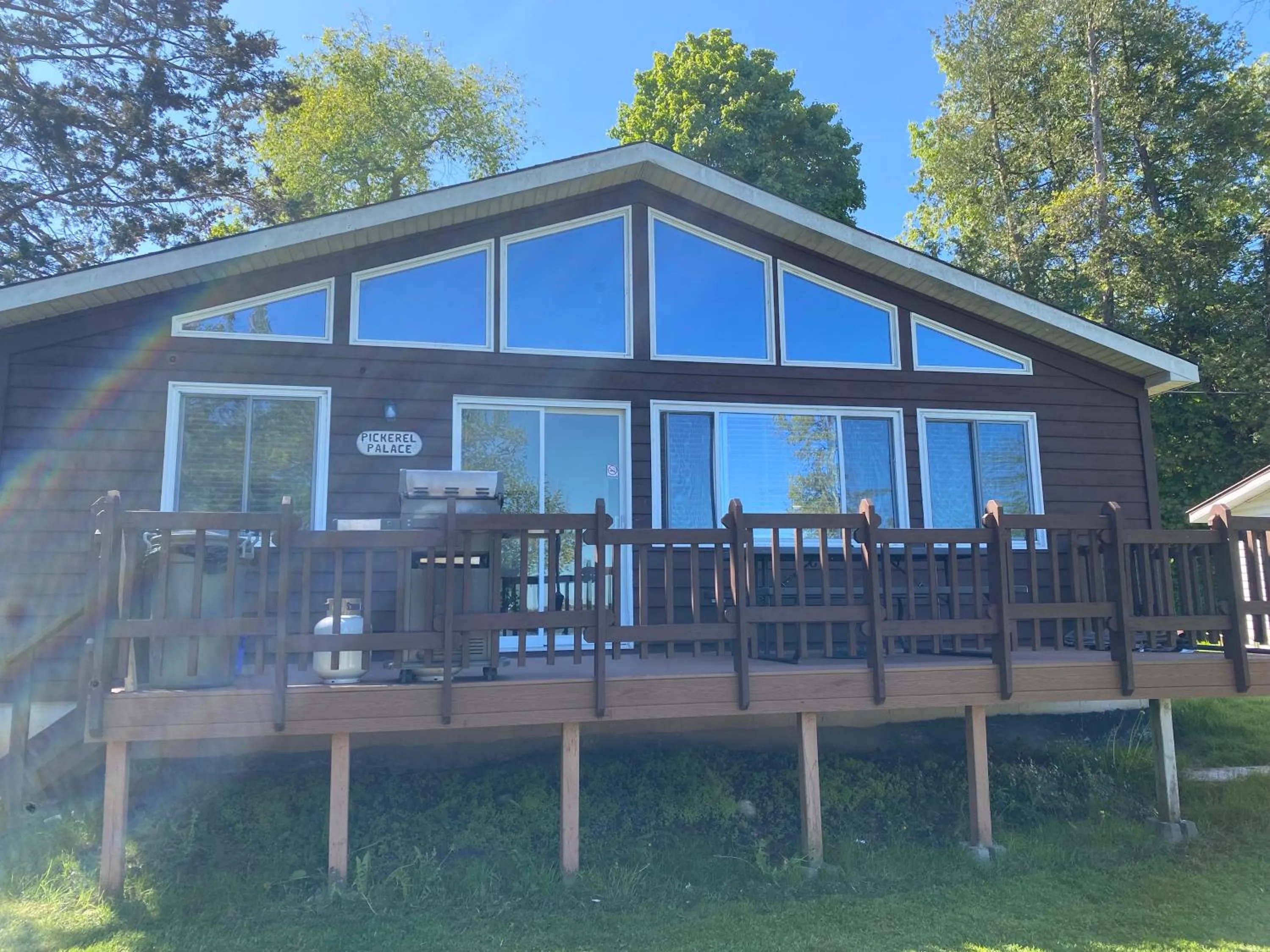 Balcony/Terrace in Merland Park Cottages and Motel