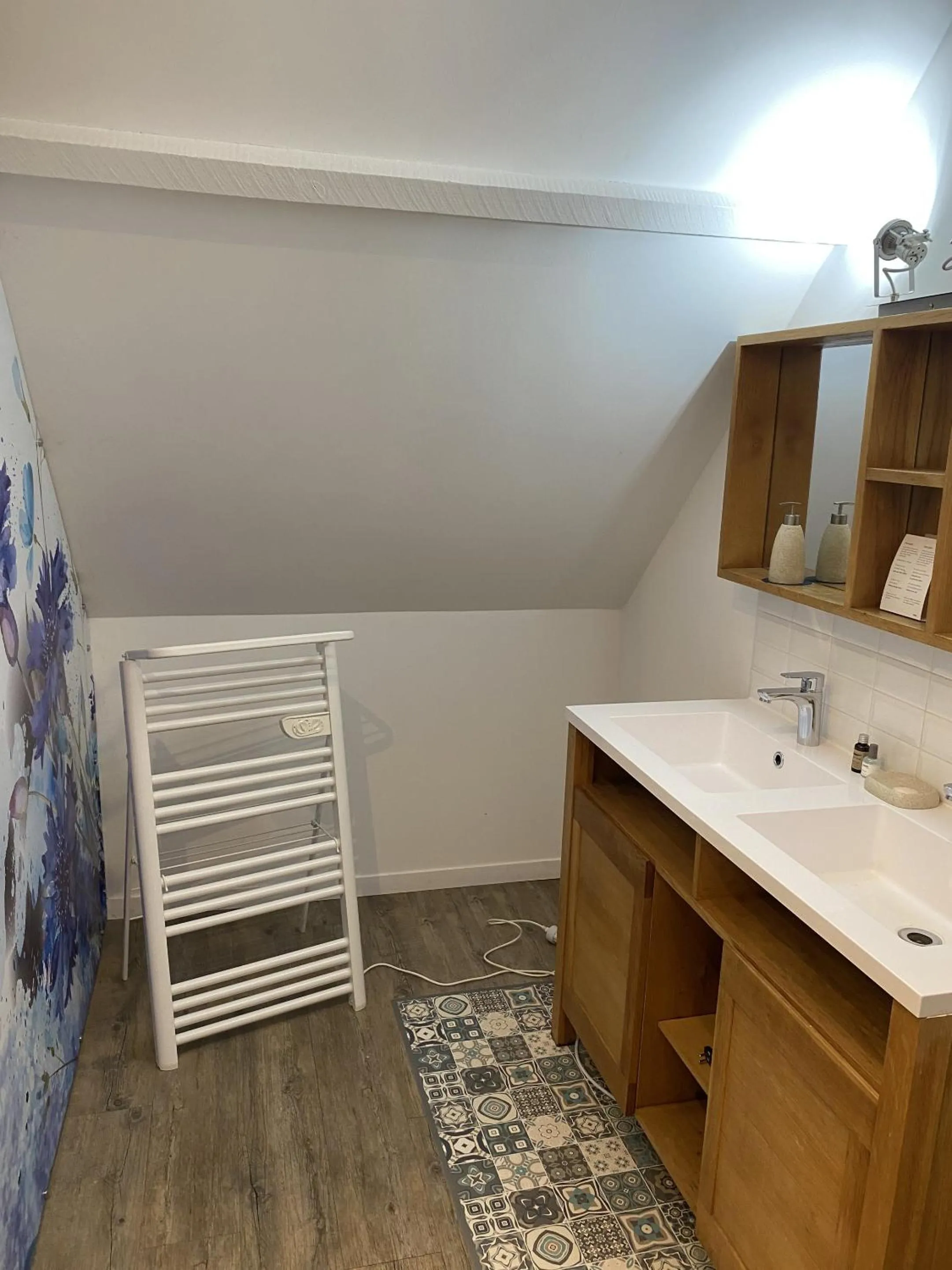 Bathroom in Aux Herbes Hautes