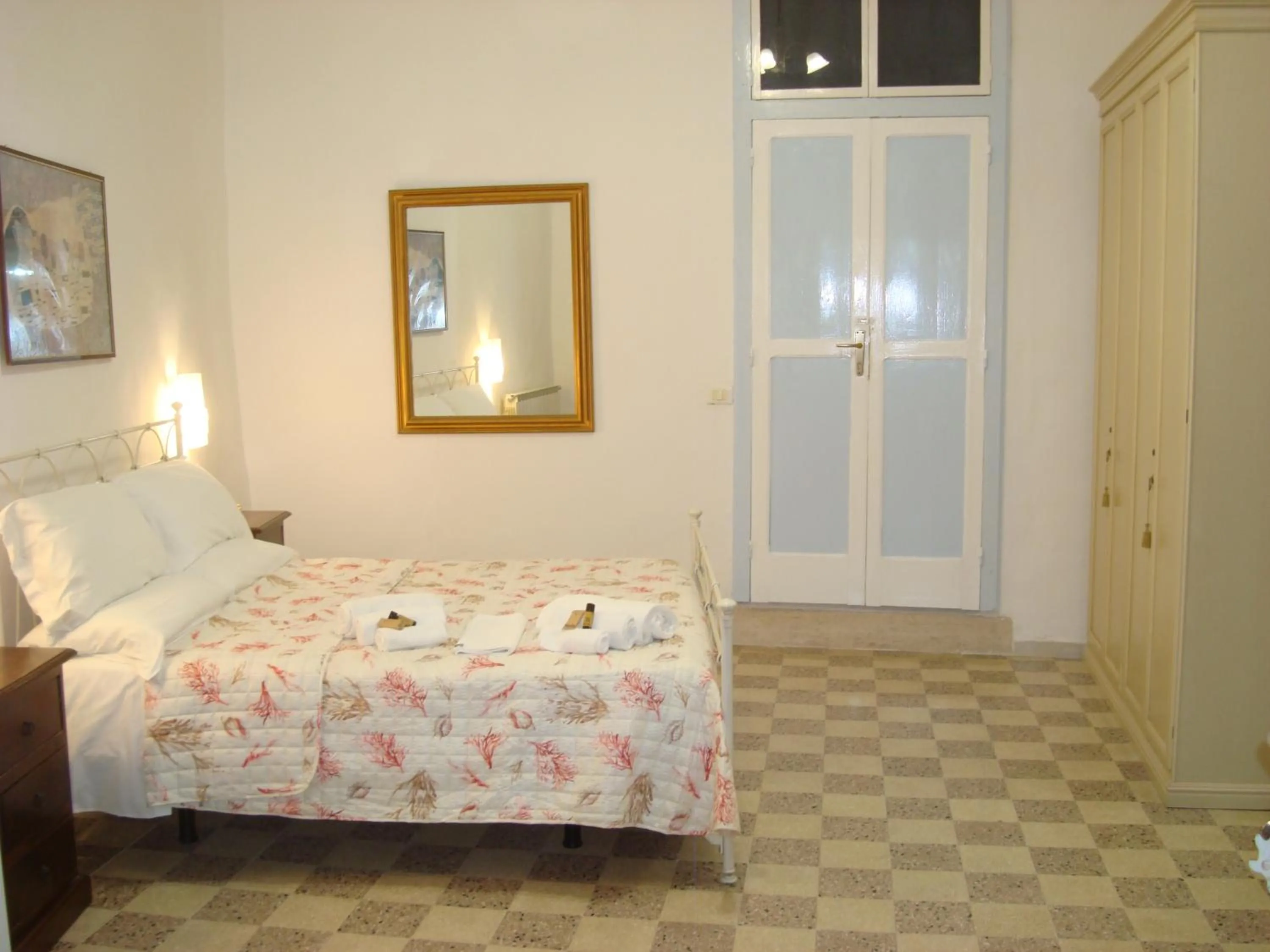 Bed in In Vacanza a Gaeta - L'Elica b&b