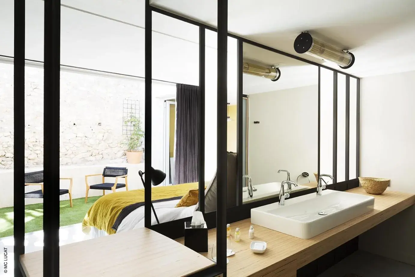 Junior Suite in Le 19-21 - Un amour d'hotel Junior Suite in Le 19-21 - Un amour d'hotel