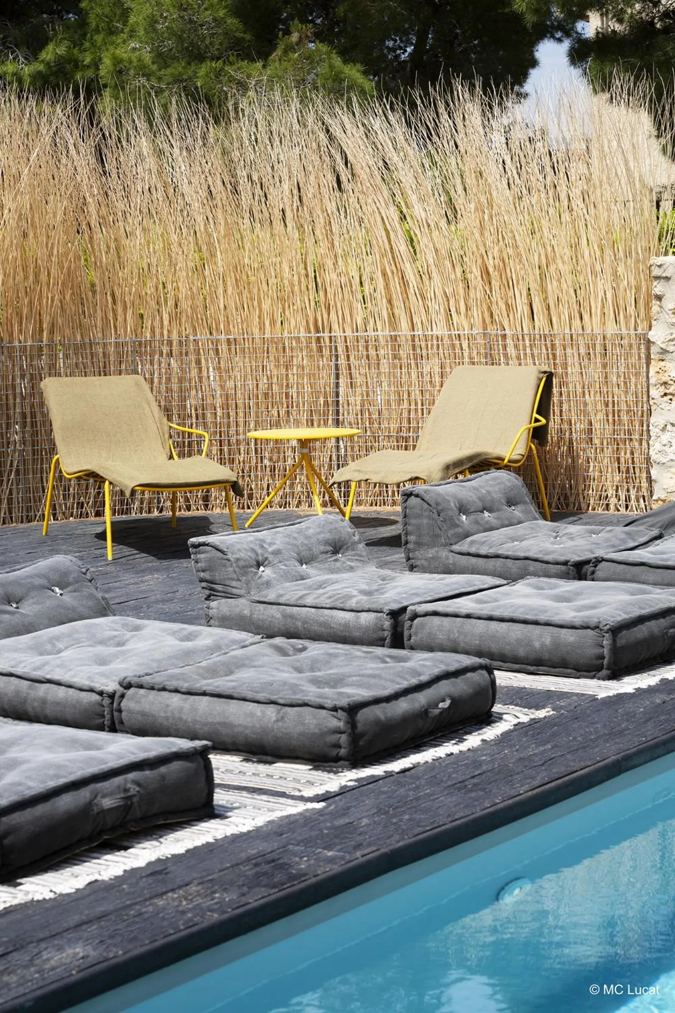 Swimming pool in Le 19-21 - Un amour d'hotel