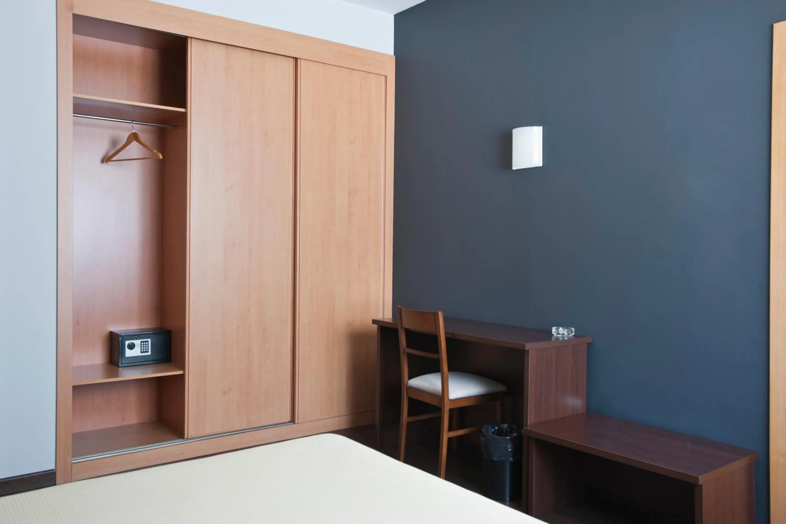 Decorative detail, Bed in Hostal T4