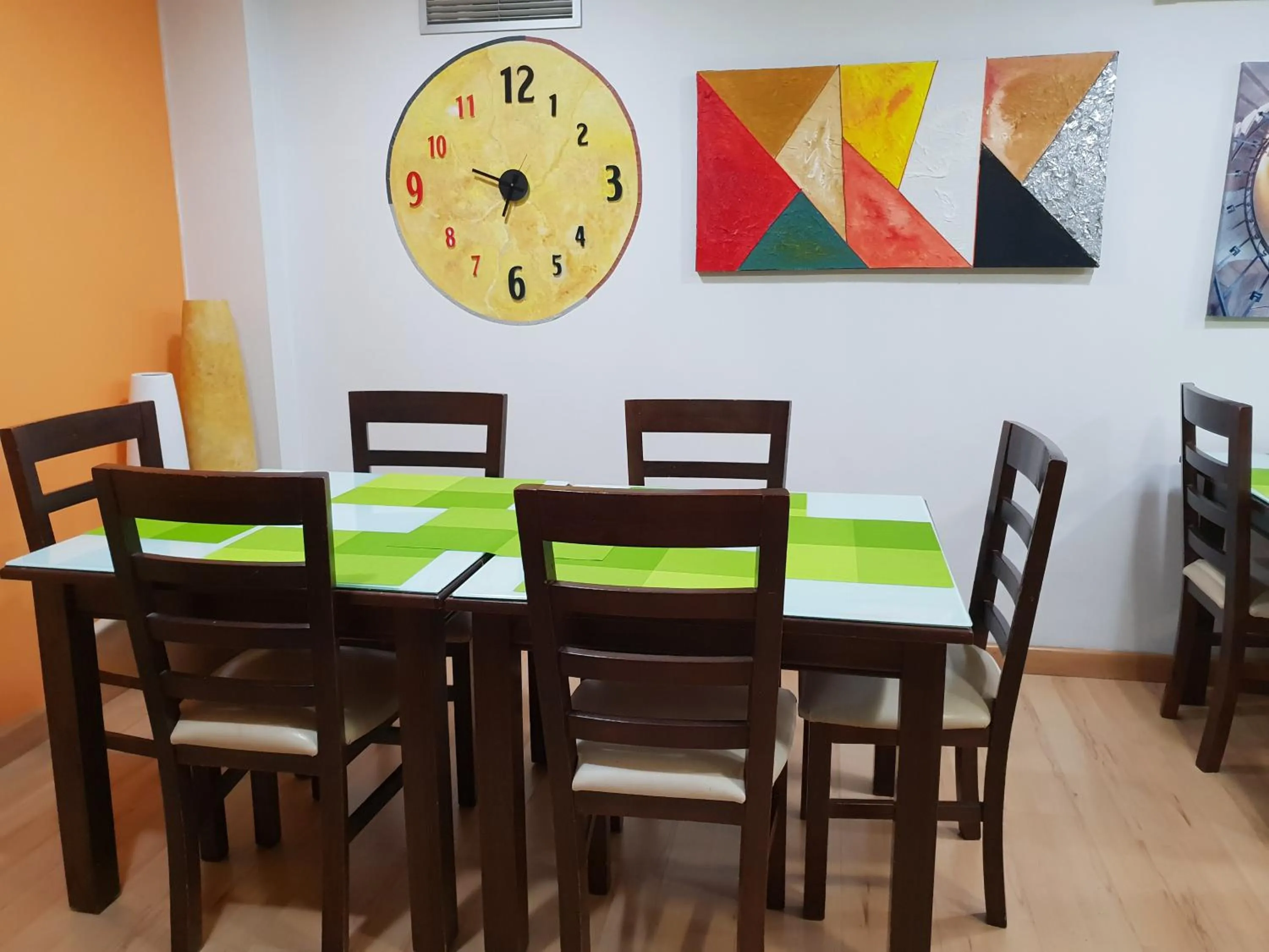 Breakfast in Hostal T4