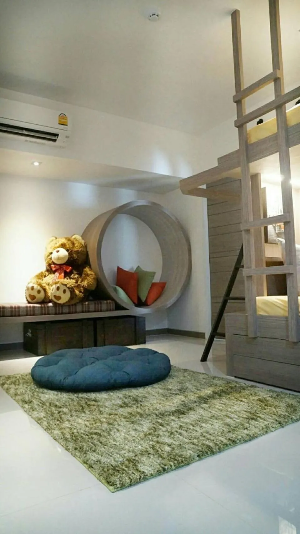 Bed in Bossotel Chiang Mai