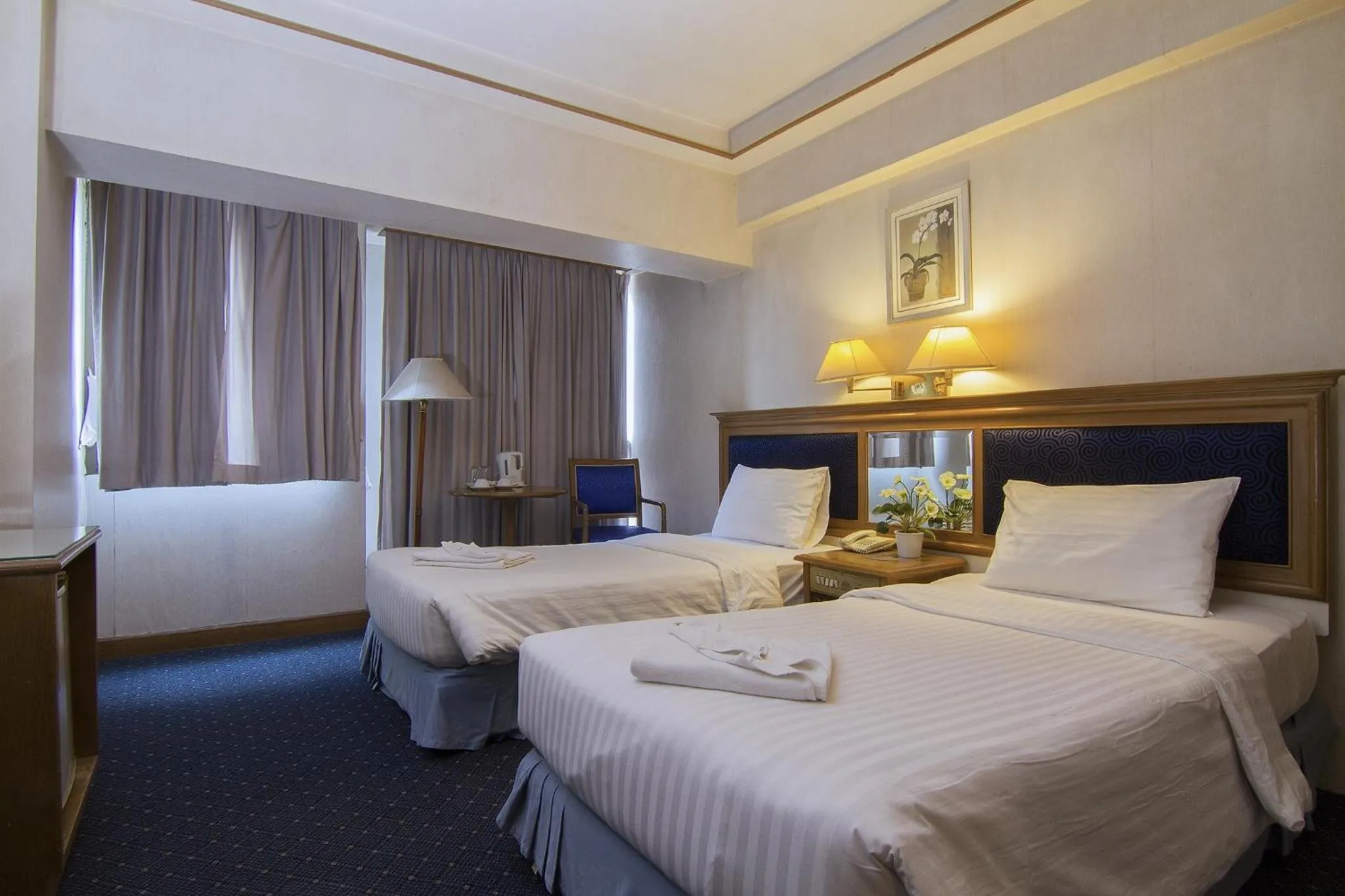 Bedroom, Bed in Bossotel Chiang Mai