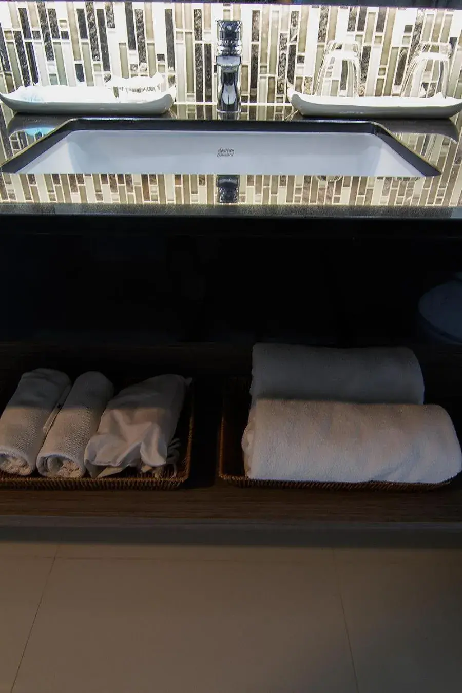 Bathroom in Bossotel Chiang Mai Bathroom in Bossotel Chiang Mai