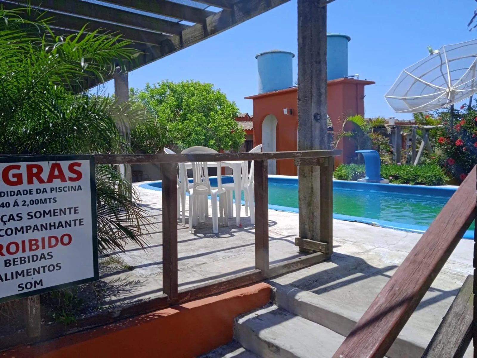 Swimming pool in Pousada do Mar