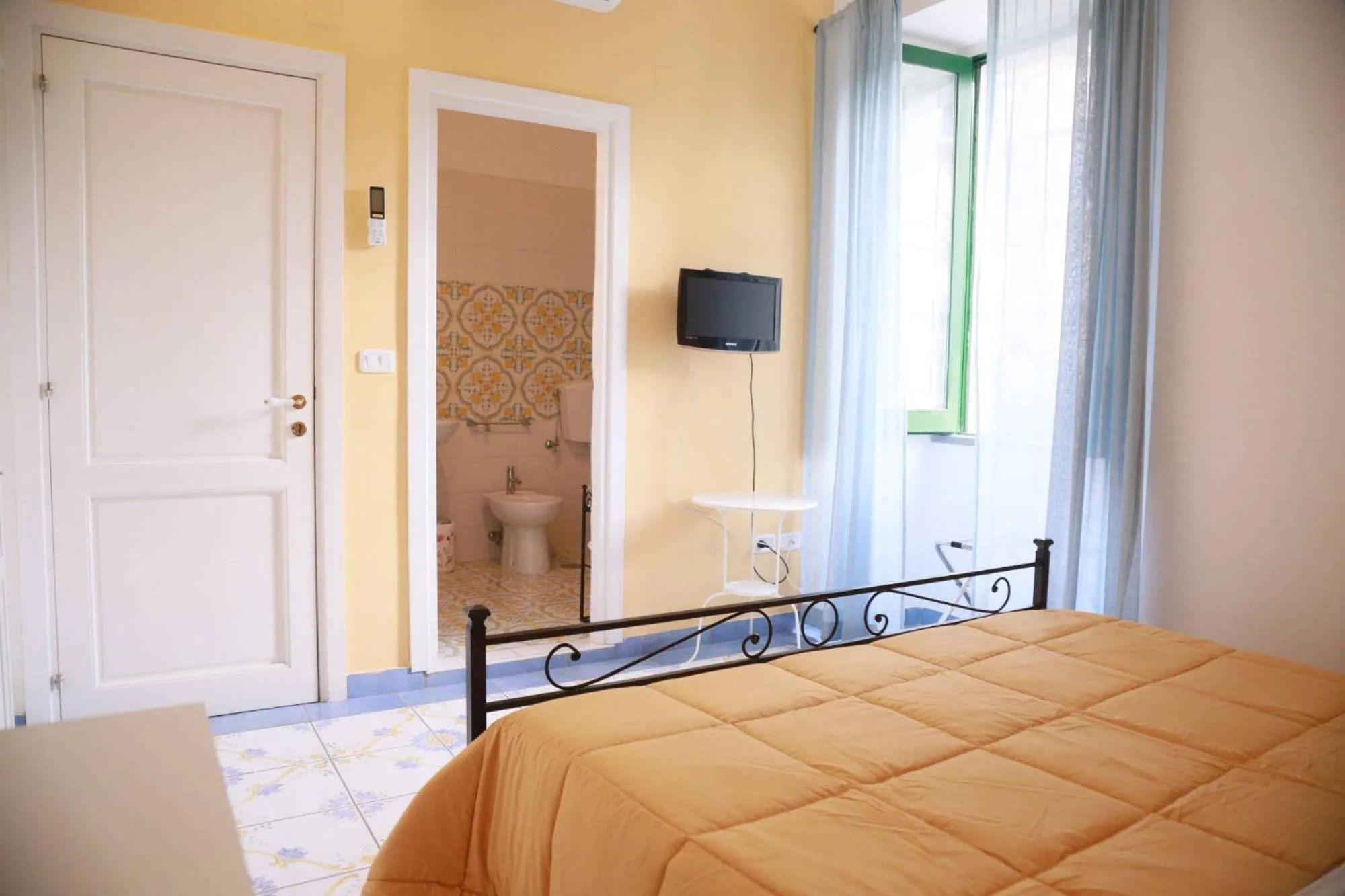 Photo of the whole room, Bed in Villa Lery - Azzurra Home