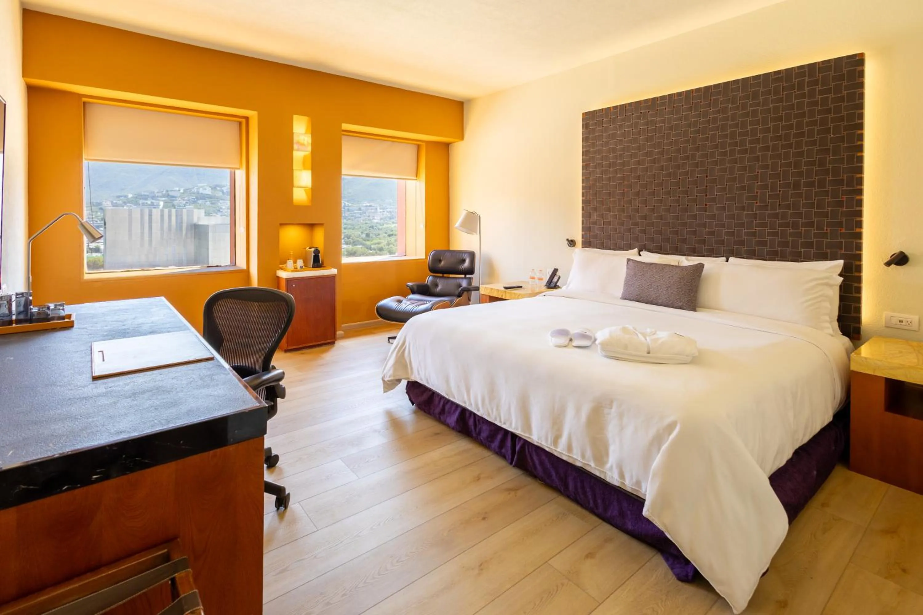 Bedroom in Camino Real Monterrey