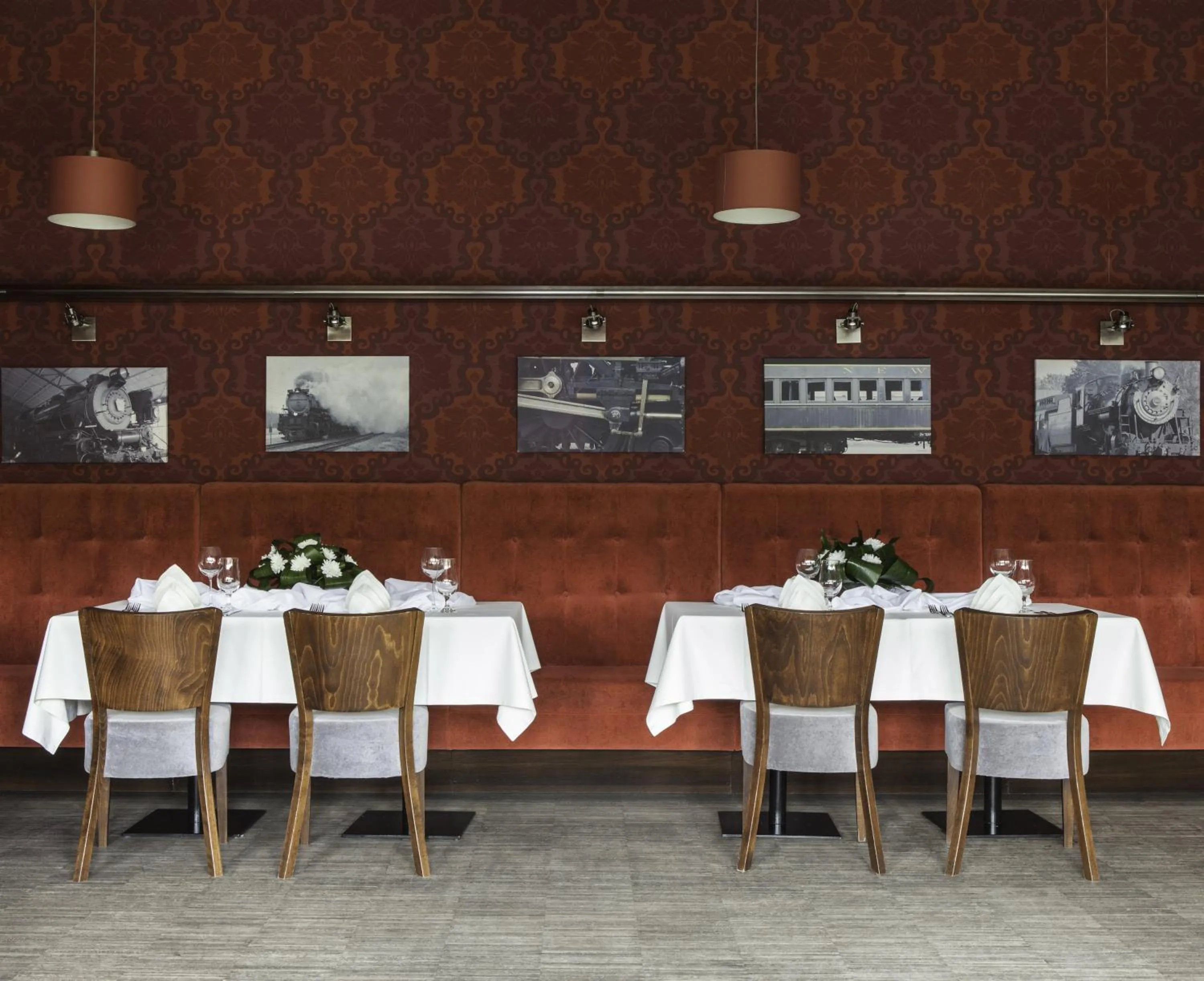 Restaurant/places to eat in Locomotiva