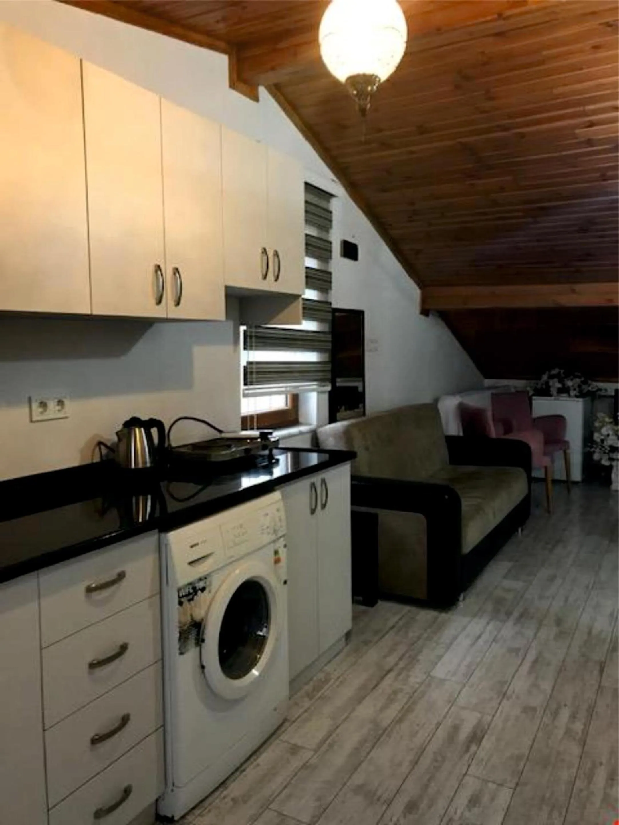 Kitchen or kitchenette in Taksim Sem House