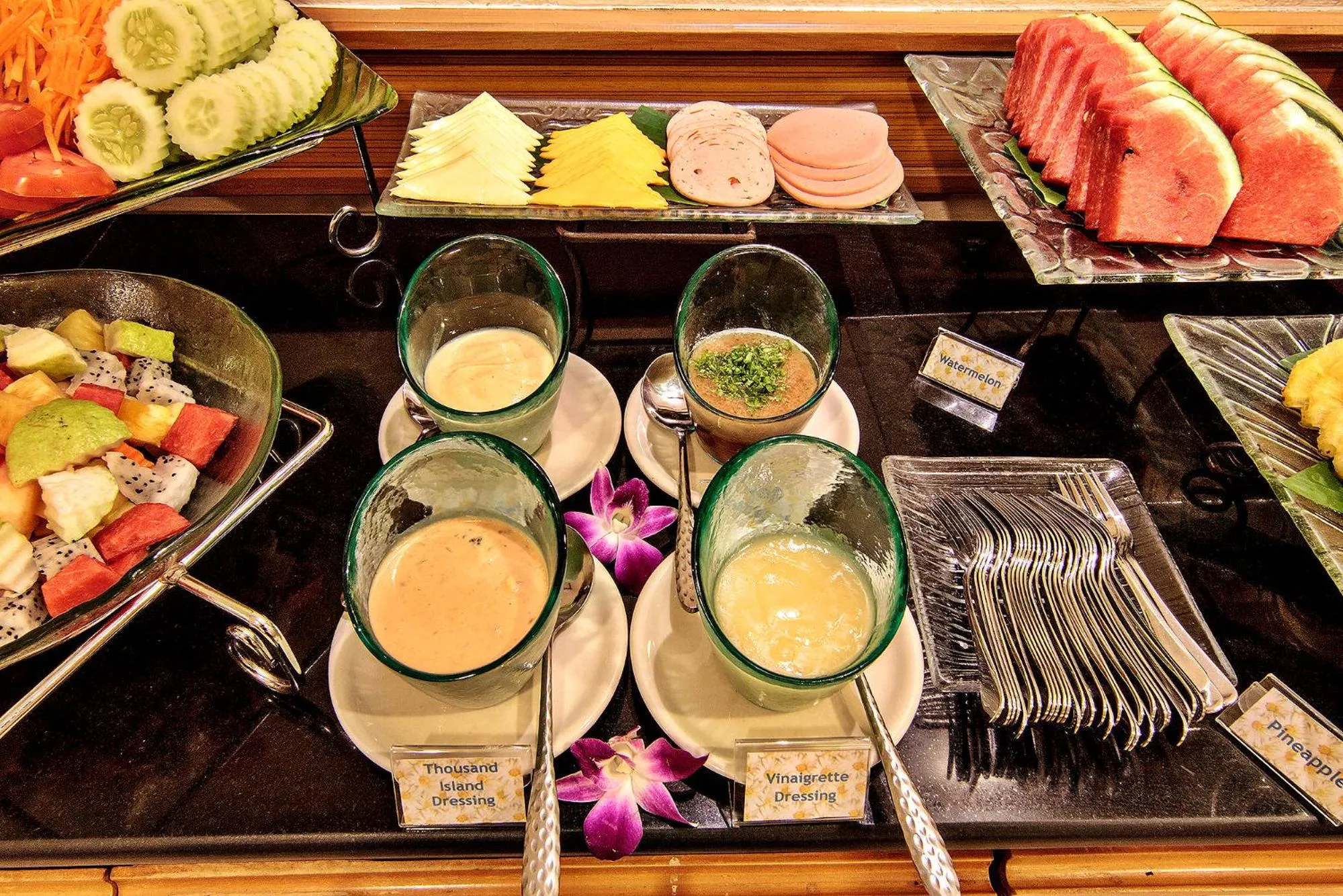 Restaurant/places to eat in Bossotel Bangkok