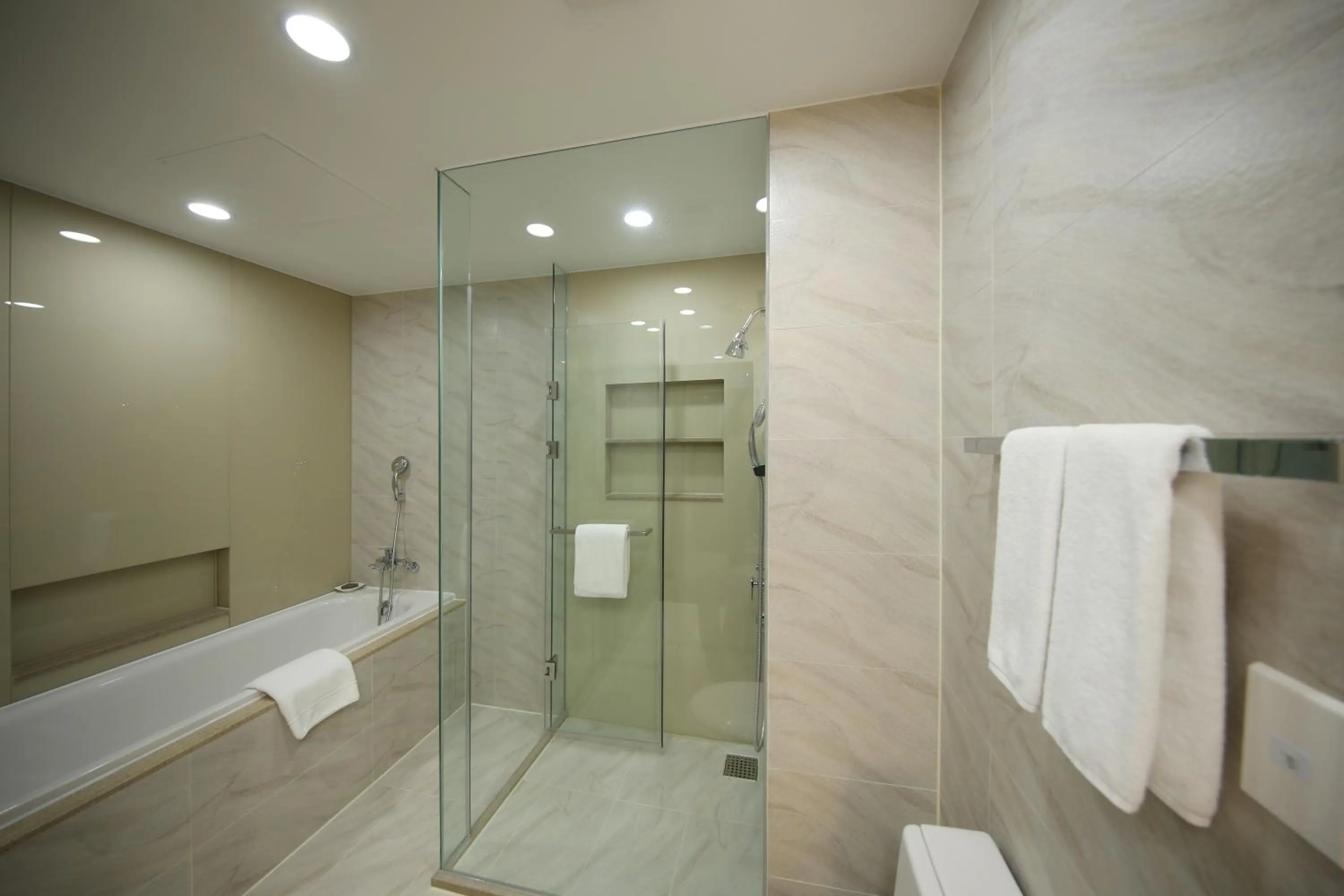 Orakai Insadong Suites