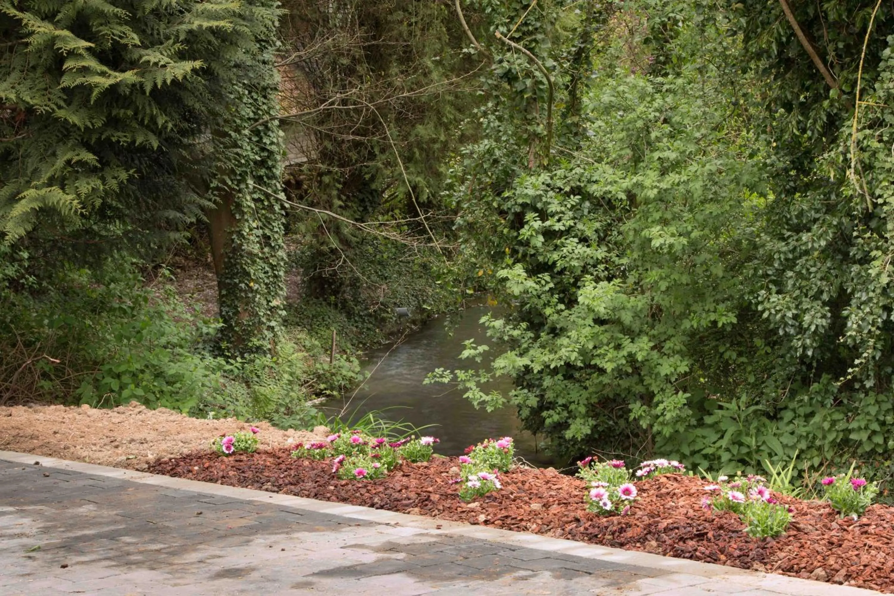 Facade/entrance in La Pomme Pétillante