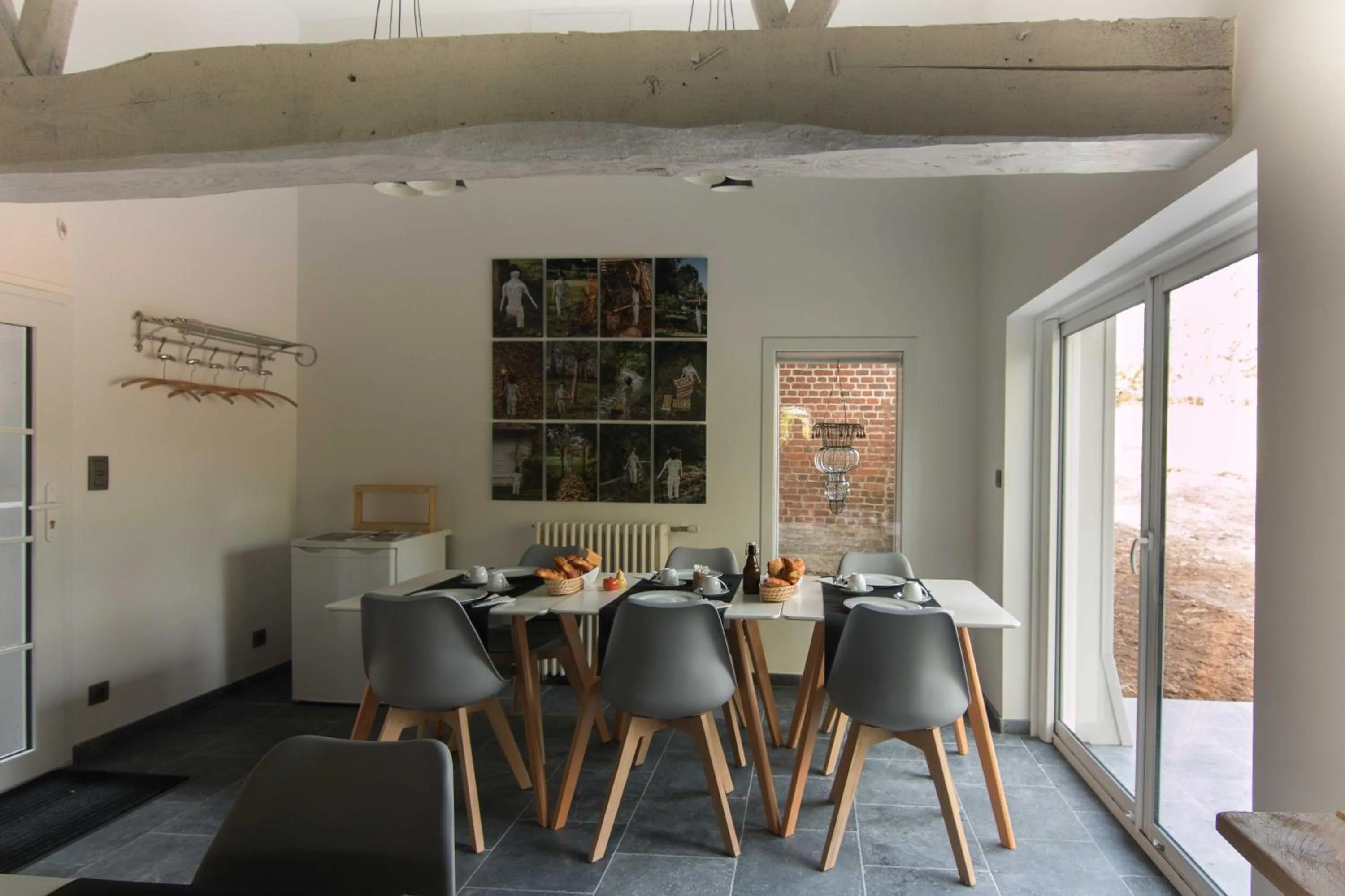 Coffee/tea facilities in La Pomme Pétillante