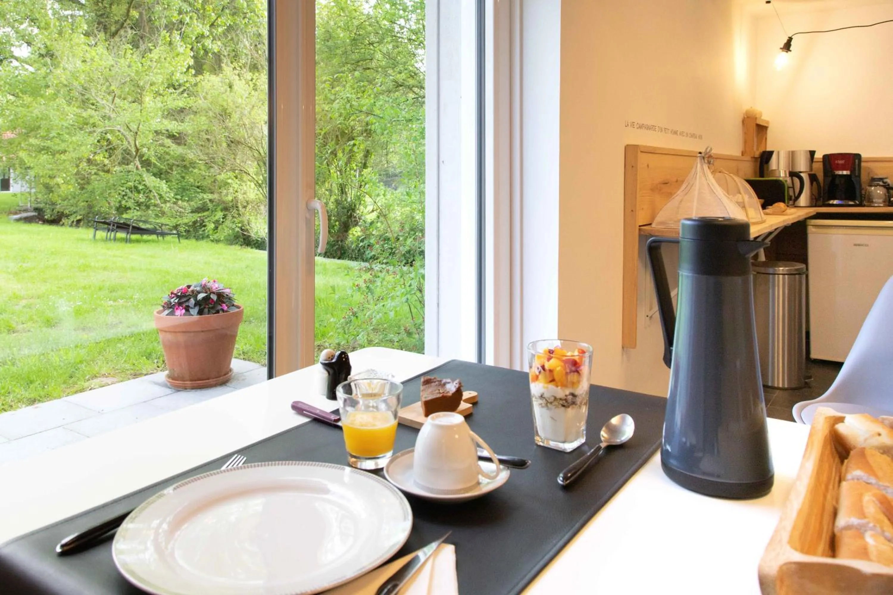 Breakfast in La Pomme Pétillante