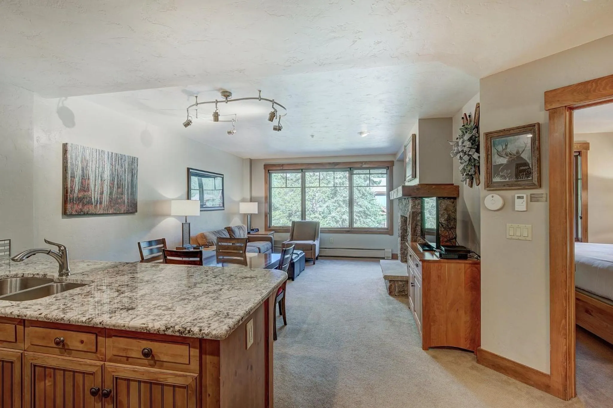 Living room in Mountain Thunder Lodge