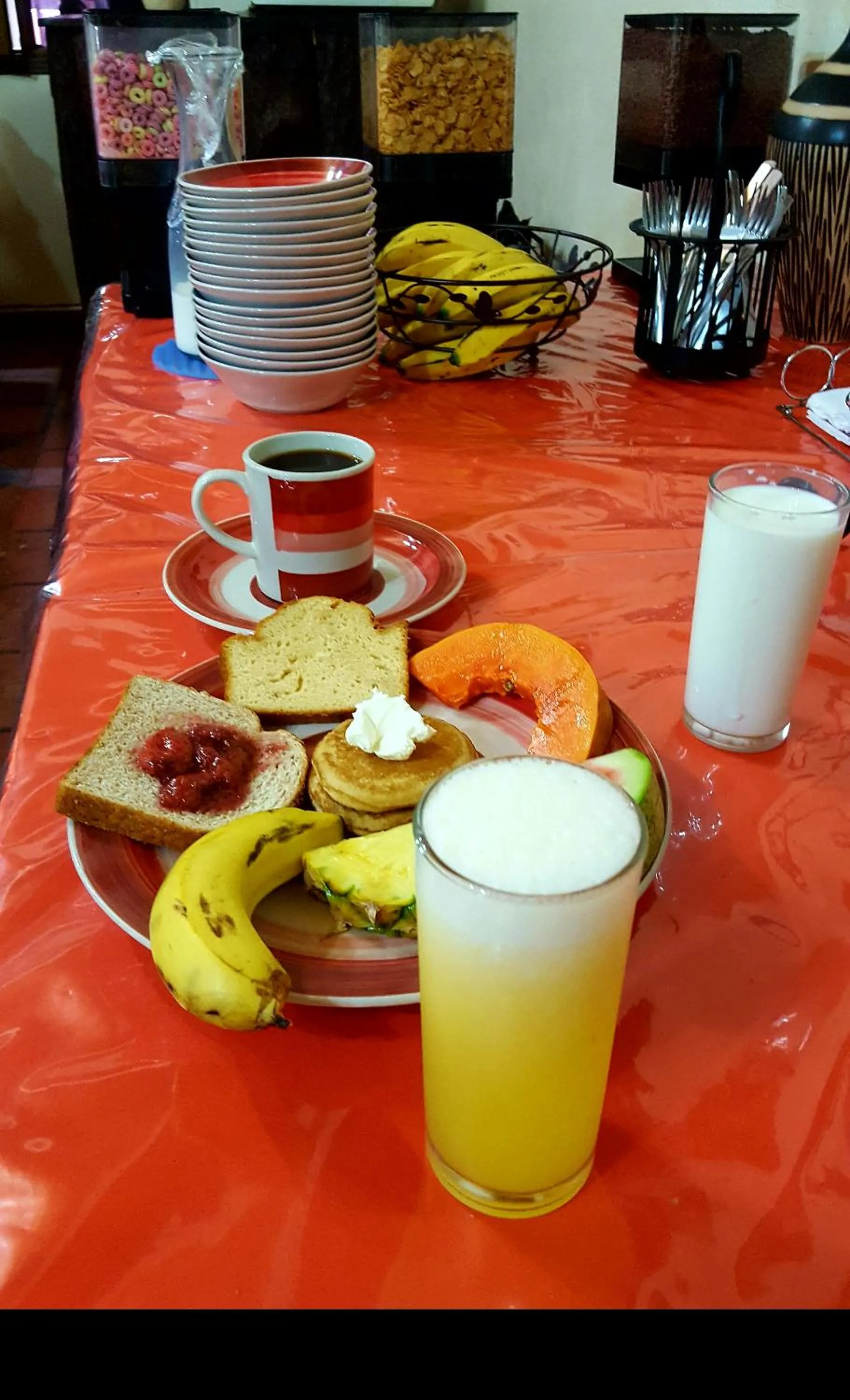 Continental breakfast in Posada Papa Chepe