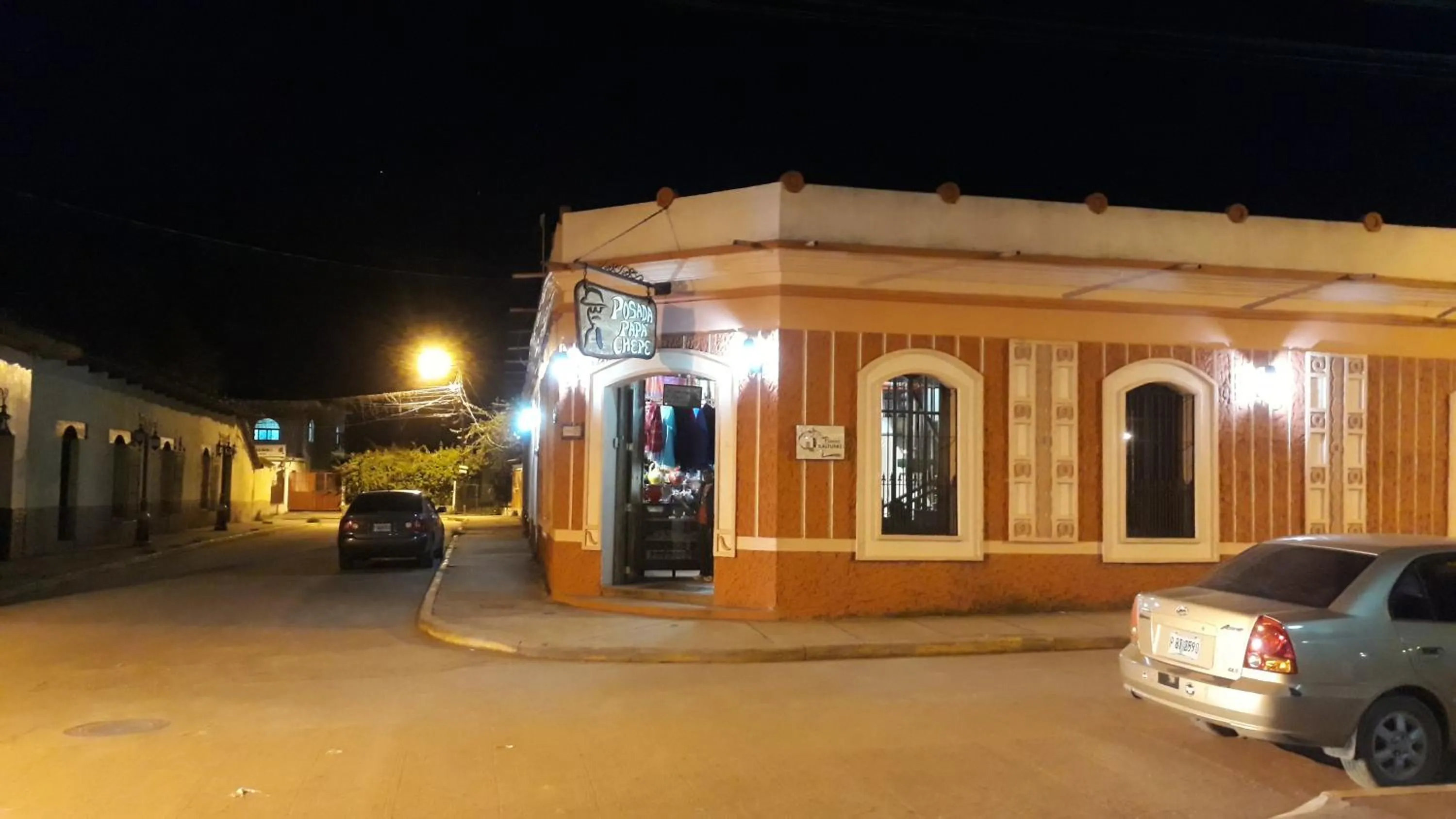Facade/entrance in Posada Papa Chepe