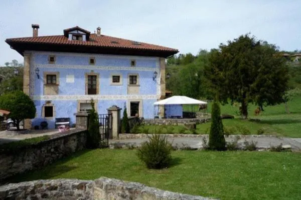 Garden, Property Building in Hotel Rural Sucuevas