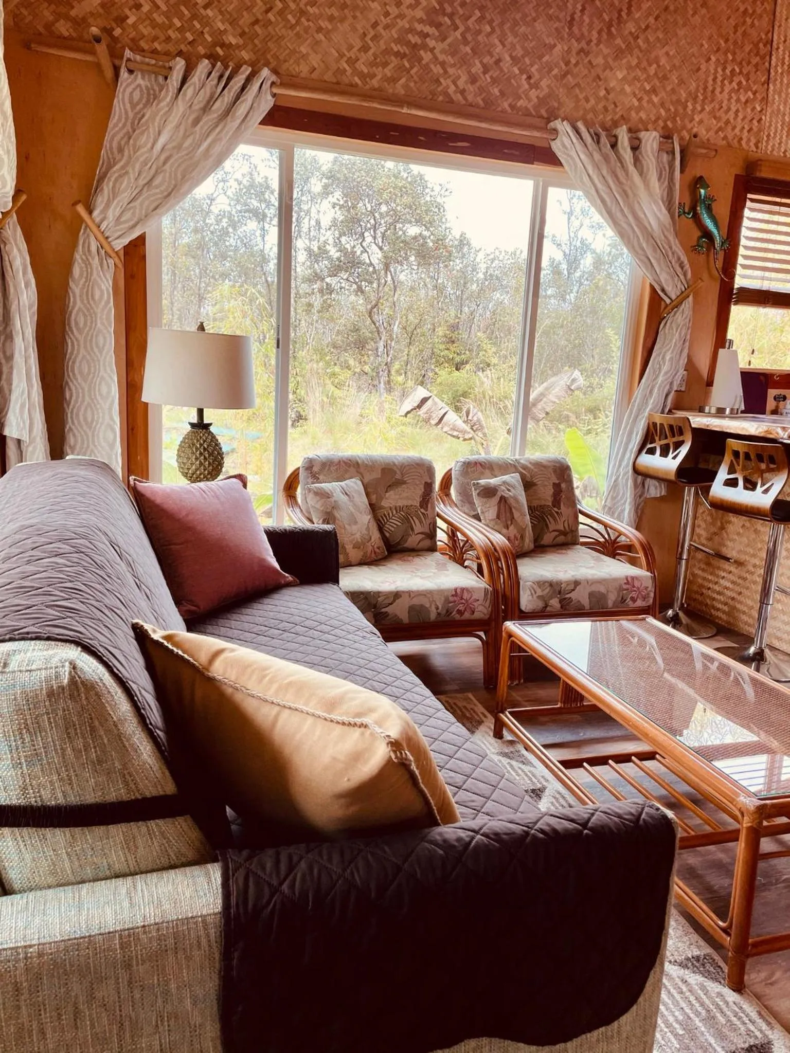 Volcano Eco Cabin & Eco Lodge