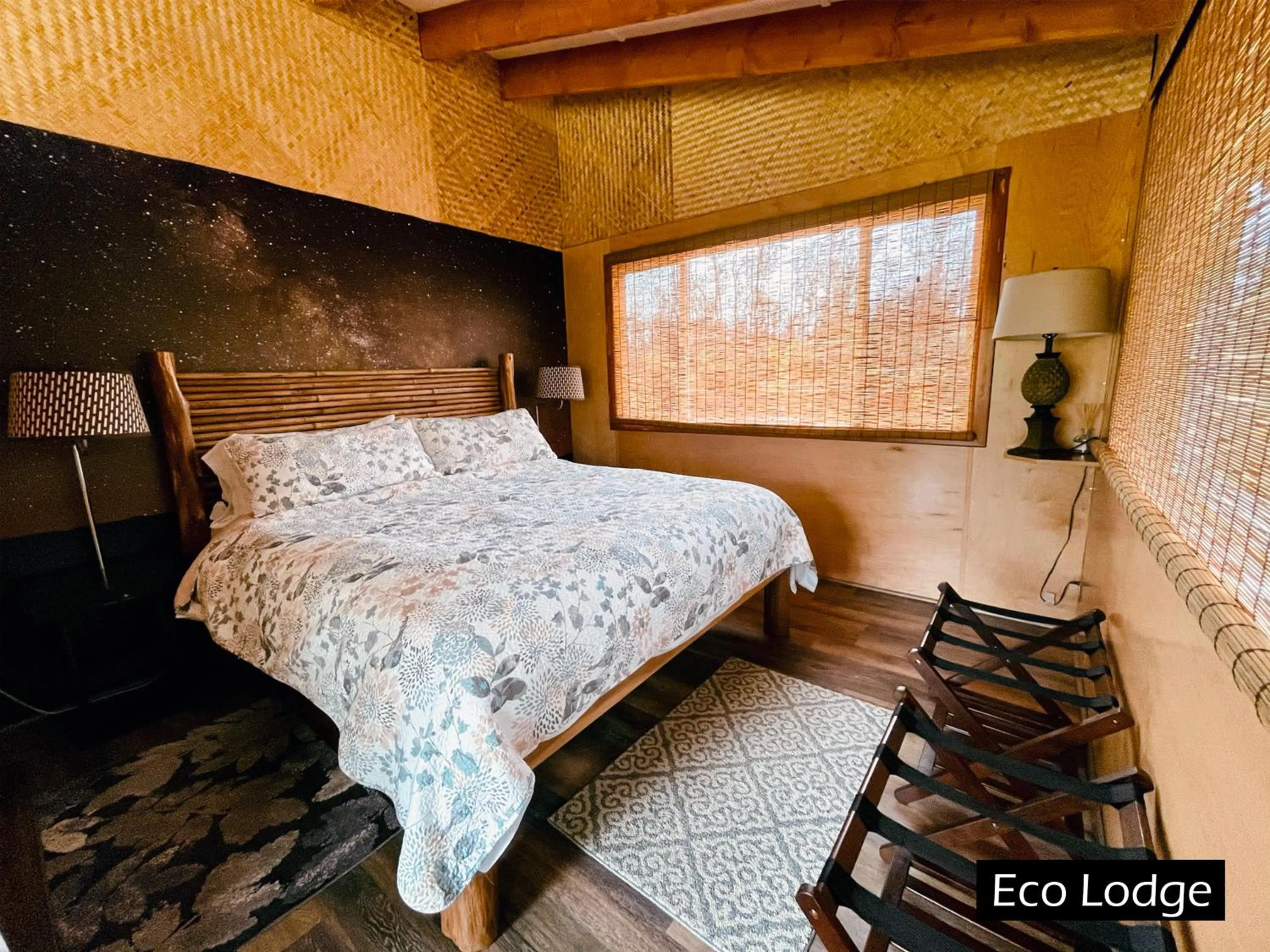 Bed in Volcano Eco Cabin & Eco Lodge