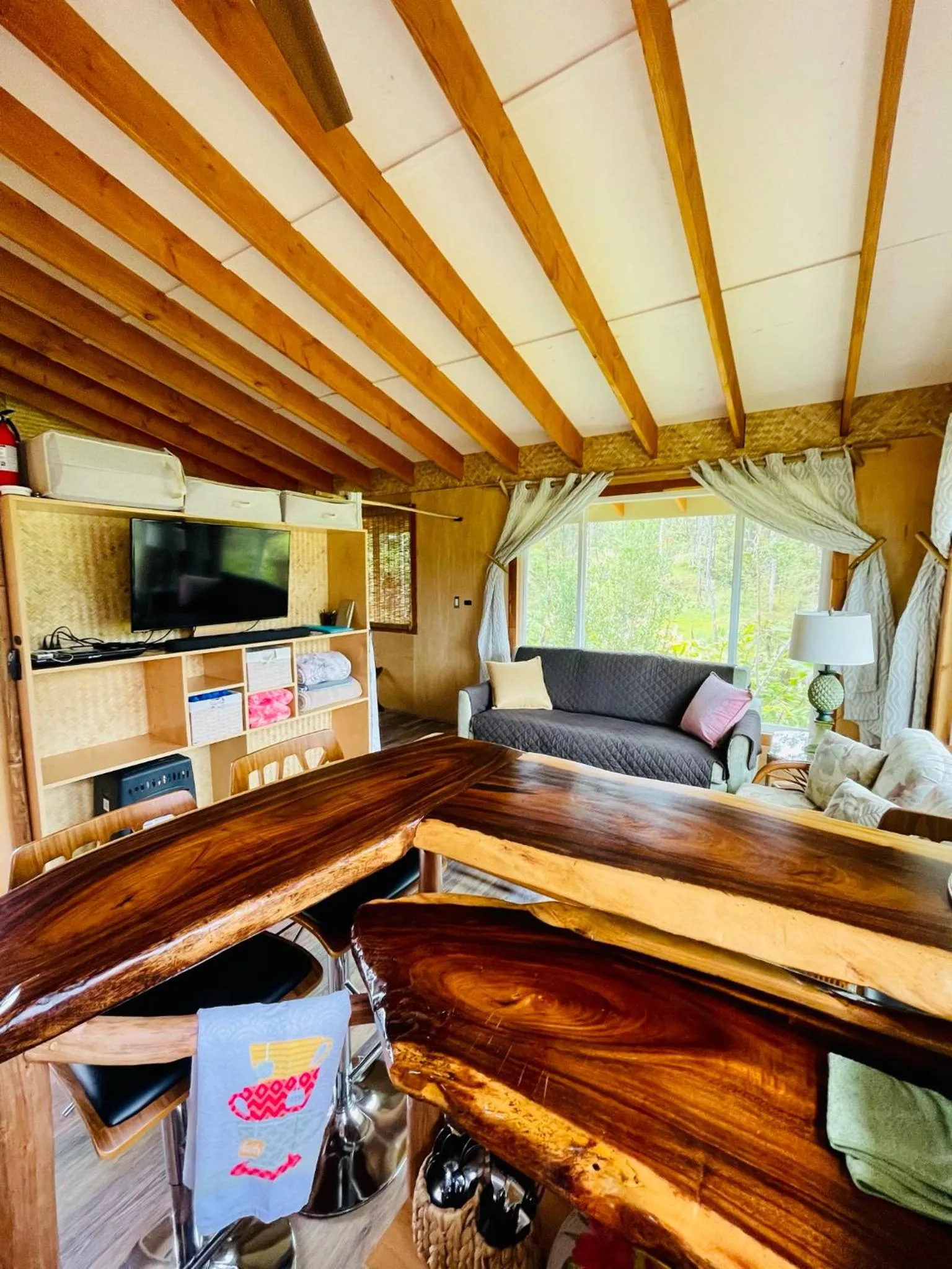 Volcano Eco Cabin & Eco Lodge