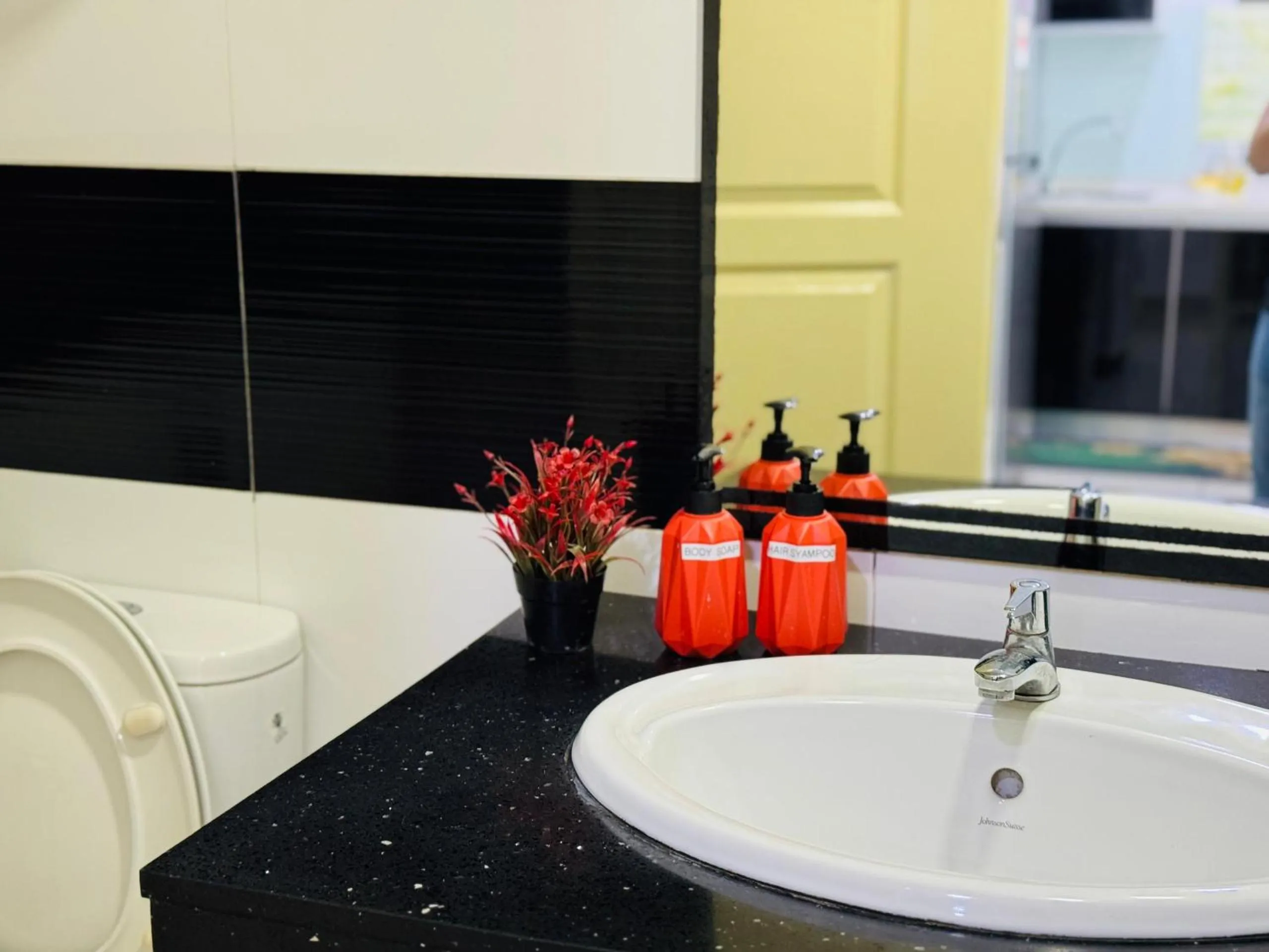 Bathroom in Hejmo Suites