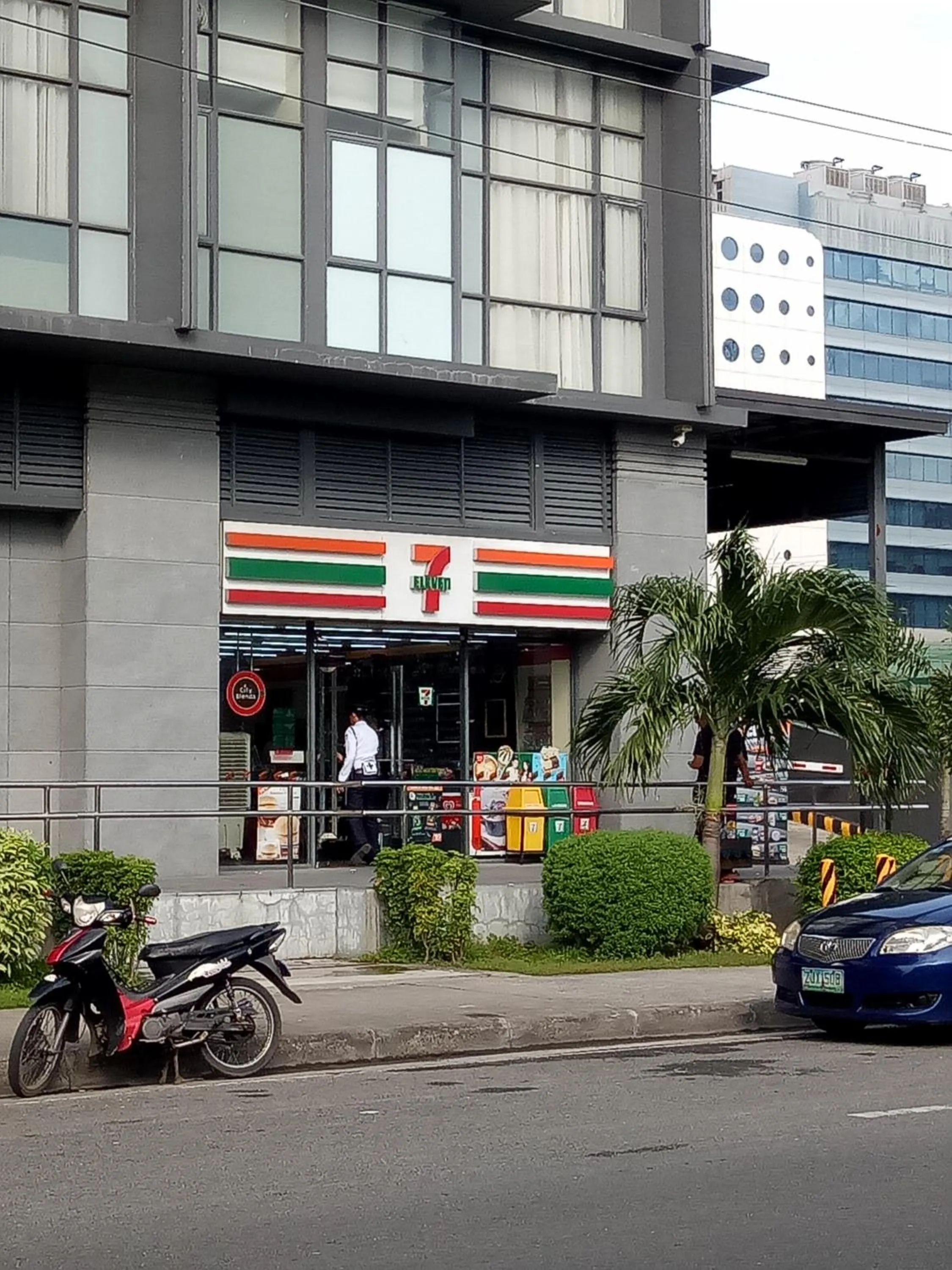 Chin's Place Sea Residences MOA