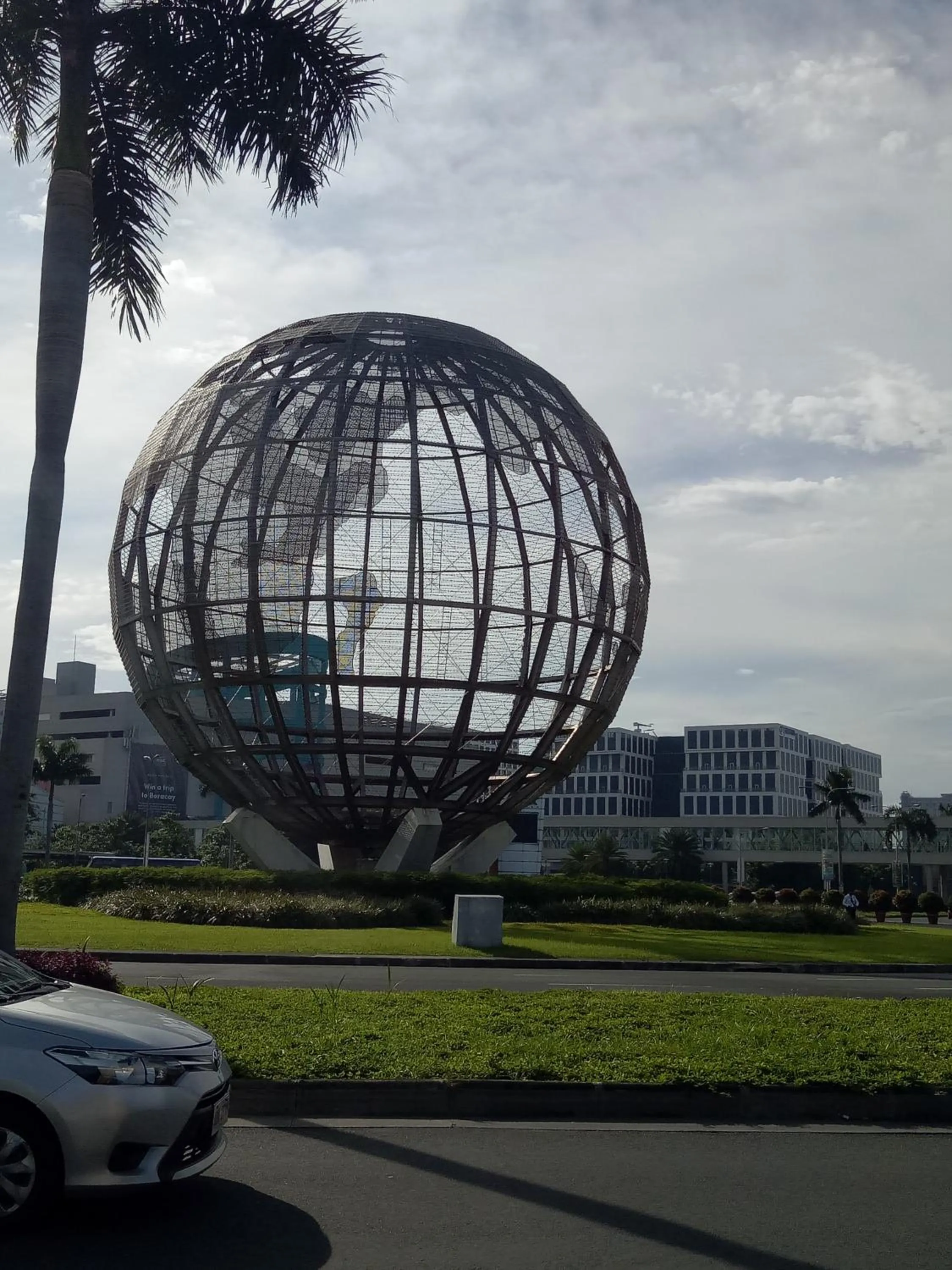 Chin's Place Sea Residences MOA