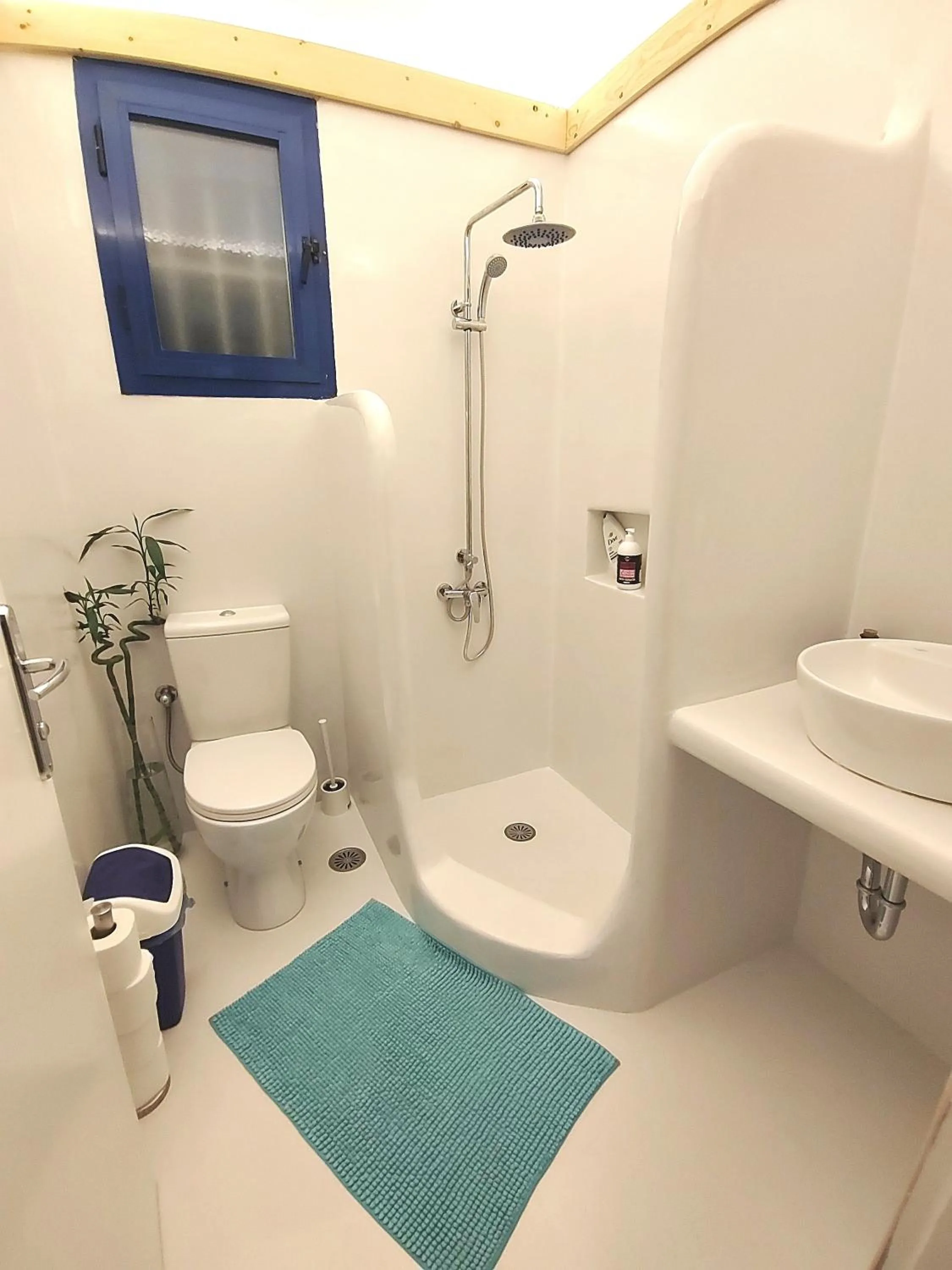 Bathroom in Oneiro glico