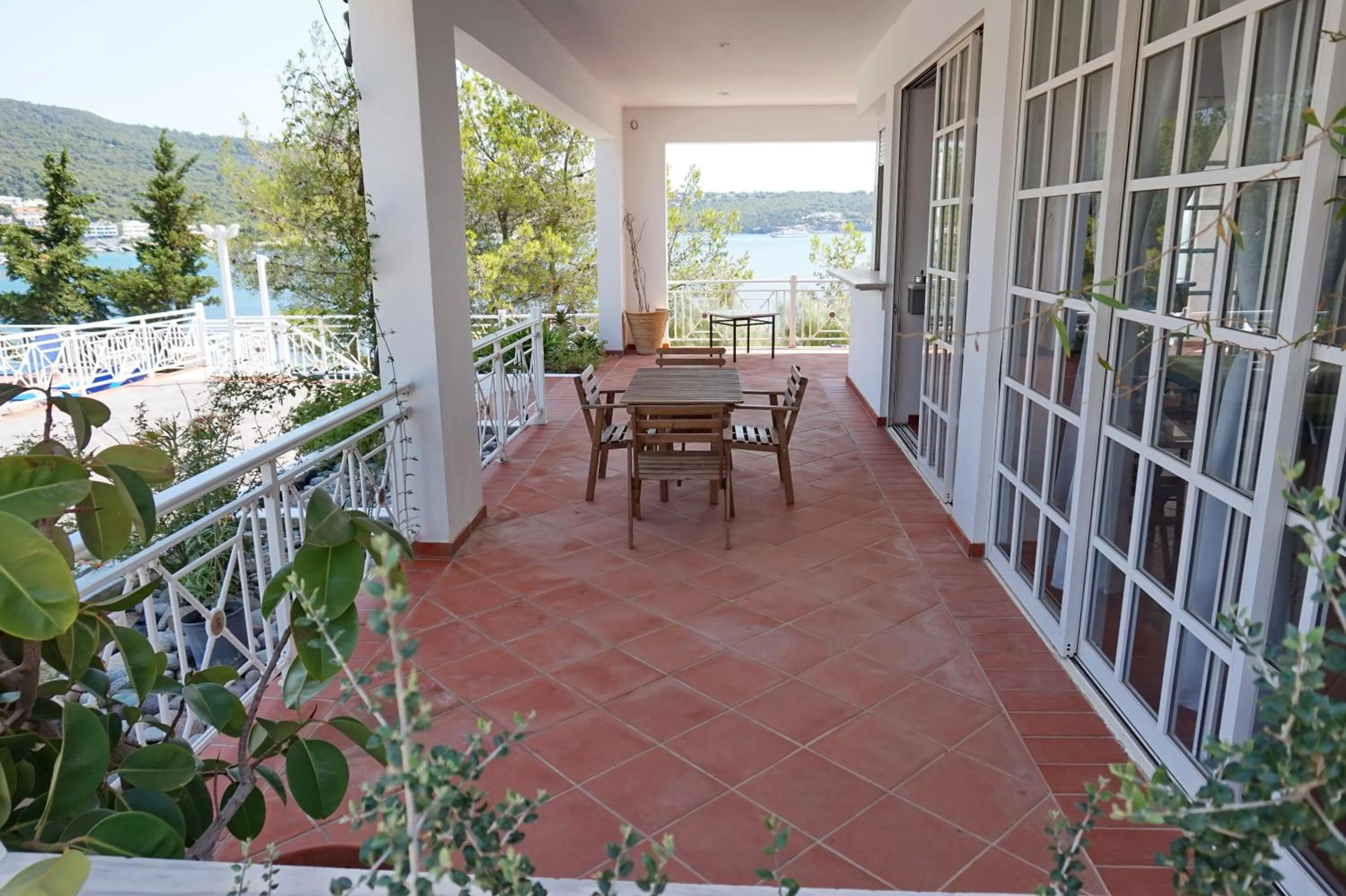 Patio in Oneiro glico