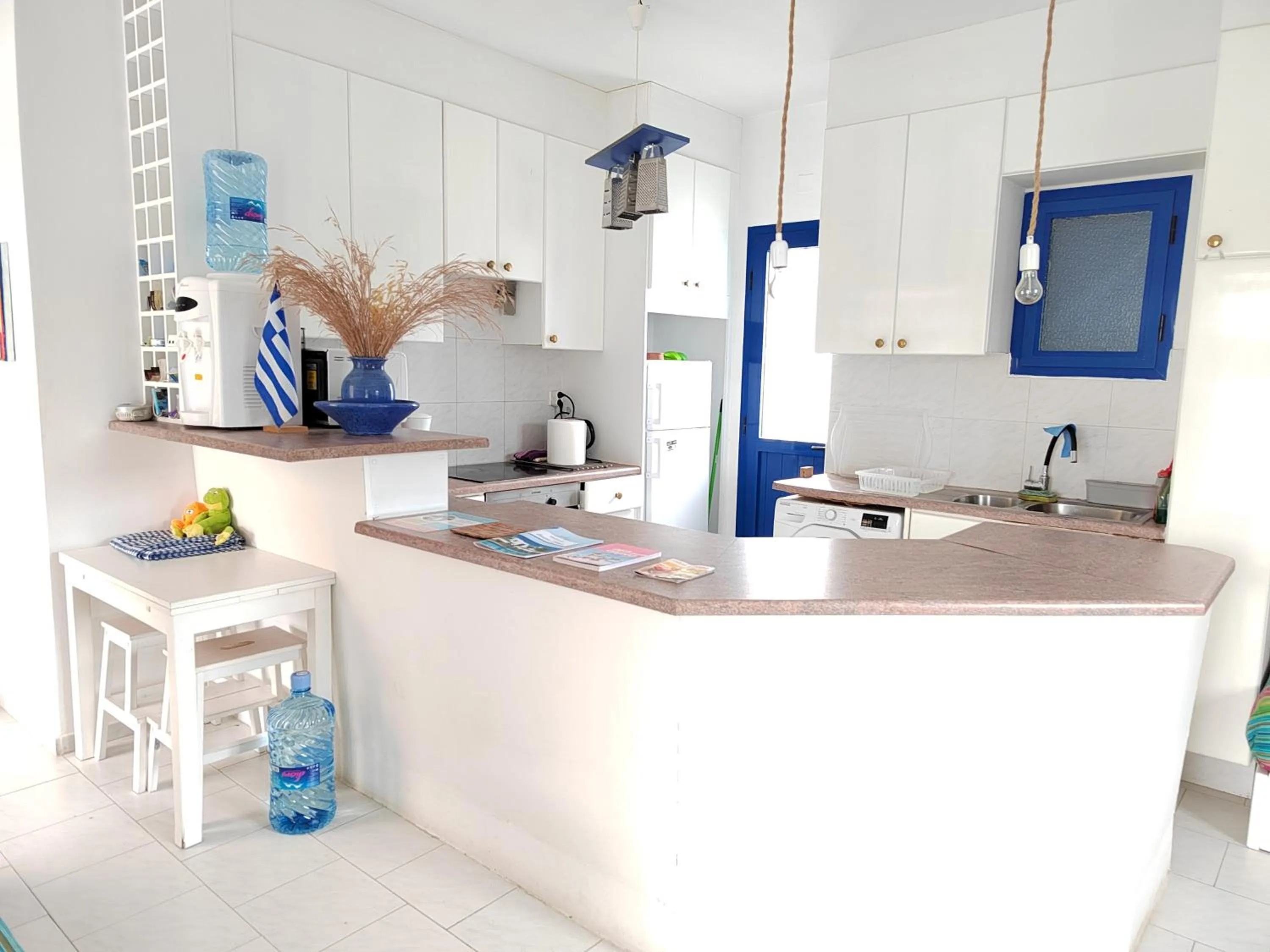 Kitchen or kitchenette in Oneiro glico