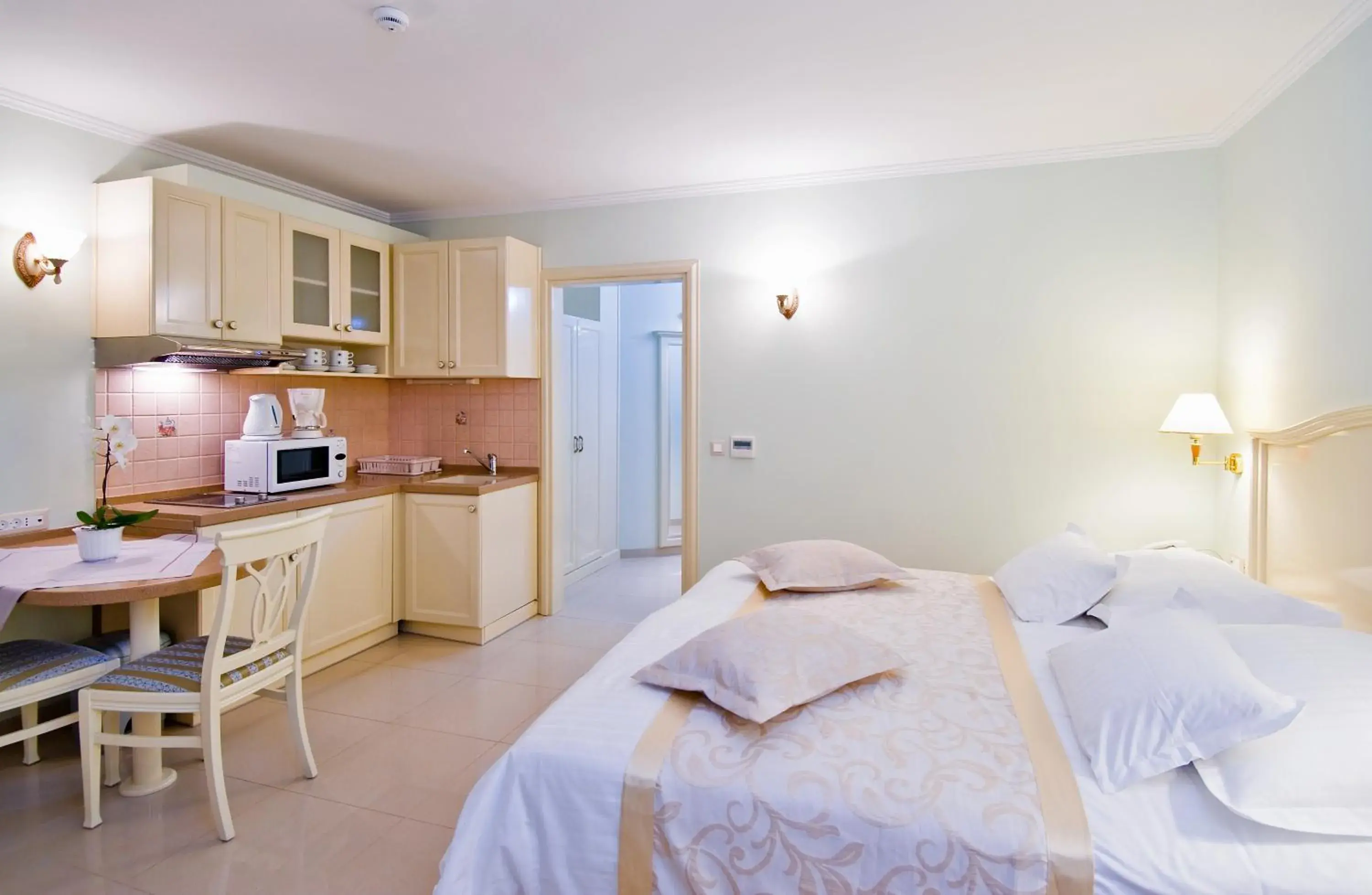 Studio with Balcony with Partial Sea View in Hotel Sunceva Postelja Brela Studio with Balcony with Partial Sea View in Hotel Sunceva Postelja Brela