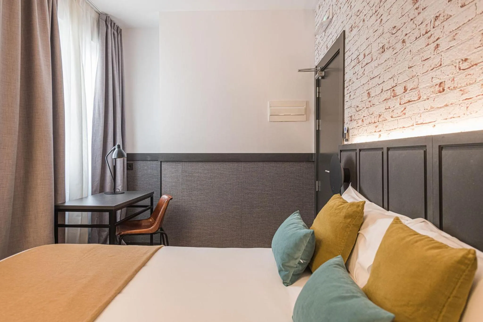 Bed in BYPILLOW San Mamés