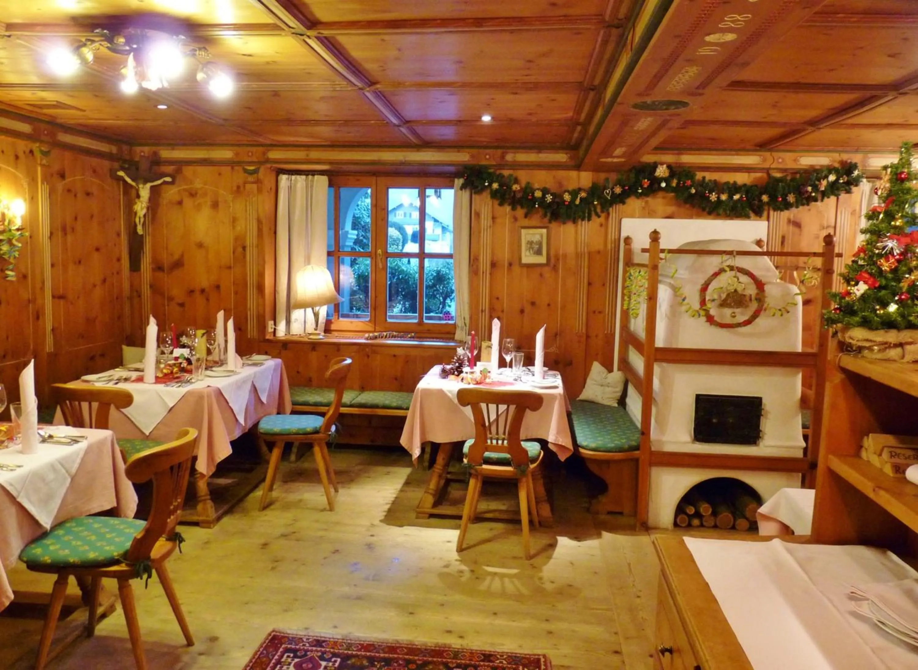 Restaurant/places to eat in Gasthof Hotel Doktorwirt