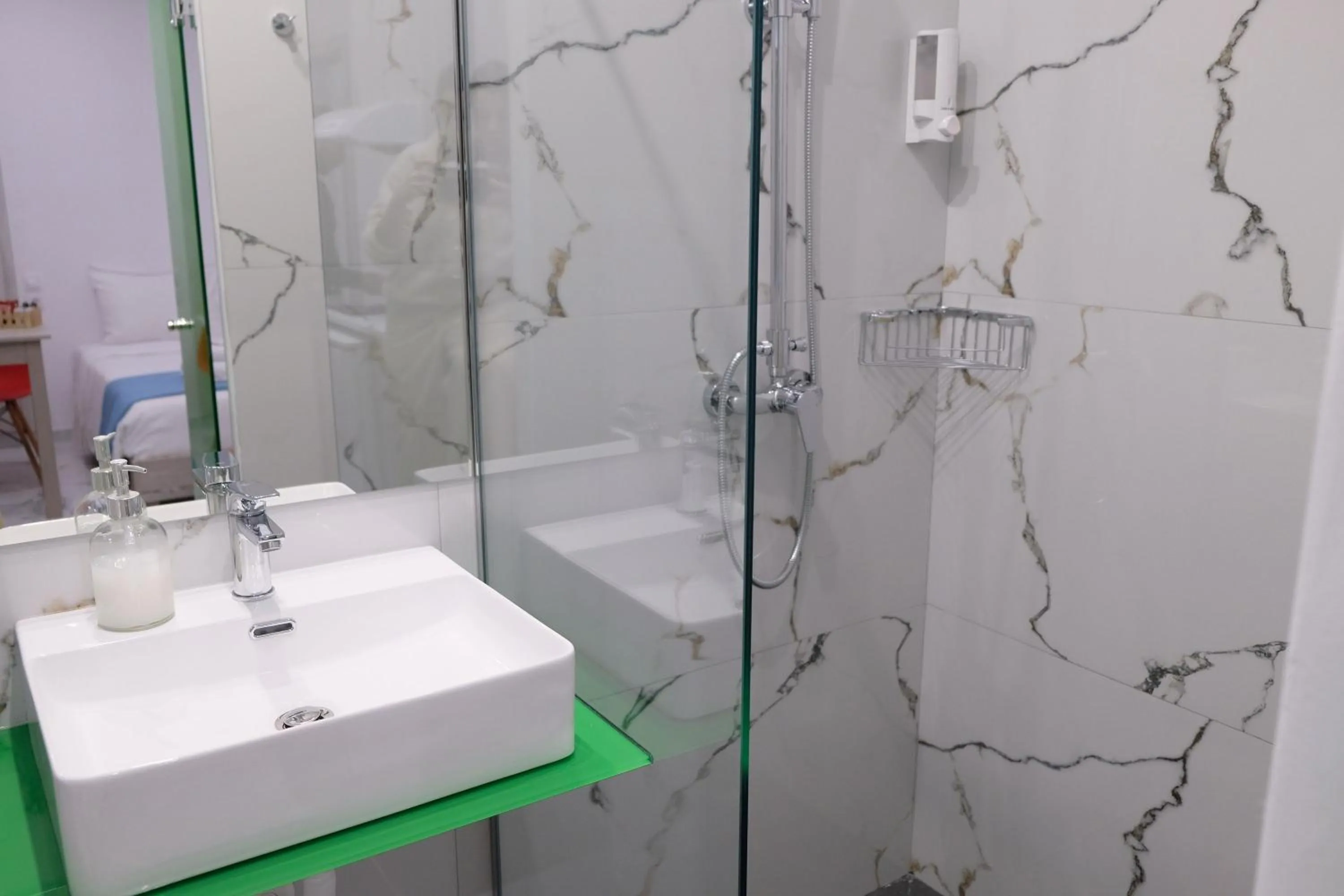 Shower in City Center Studios by Cretan Houses