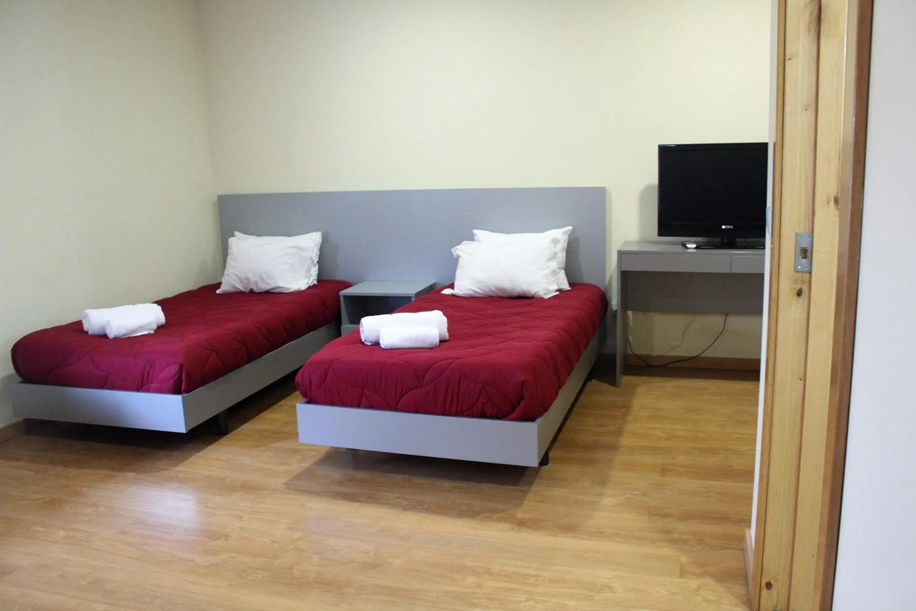 Bed in Hotel Jorge V