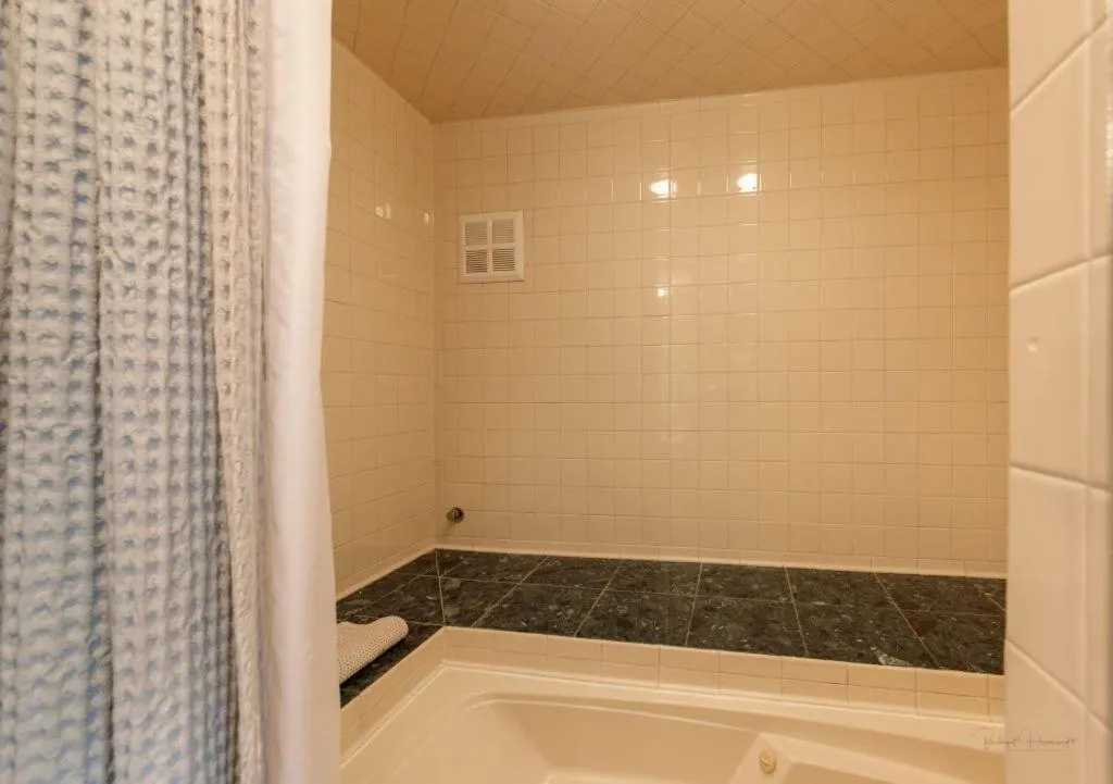 Hot Tub in The Stella Rose B&B