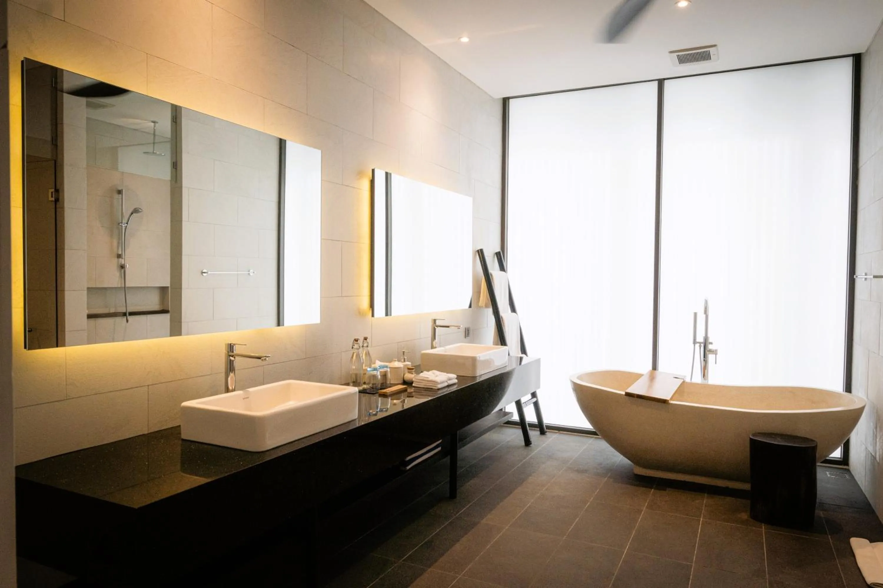 Bathroom in Selong Selo Resort and Villas