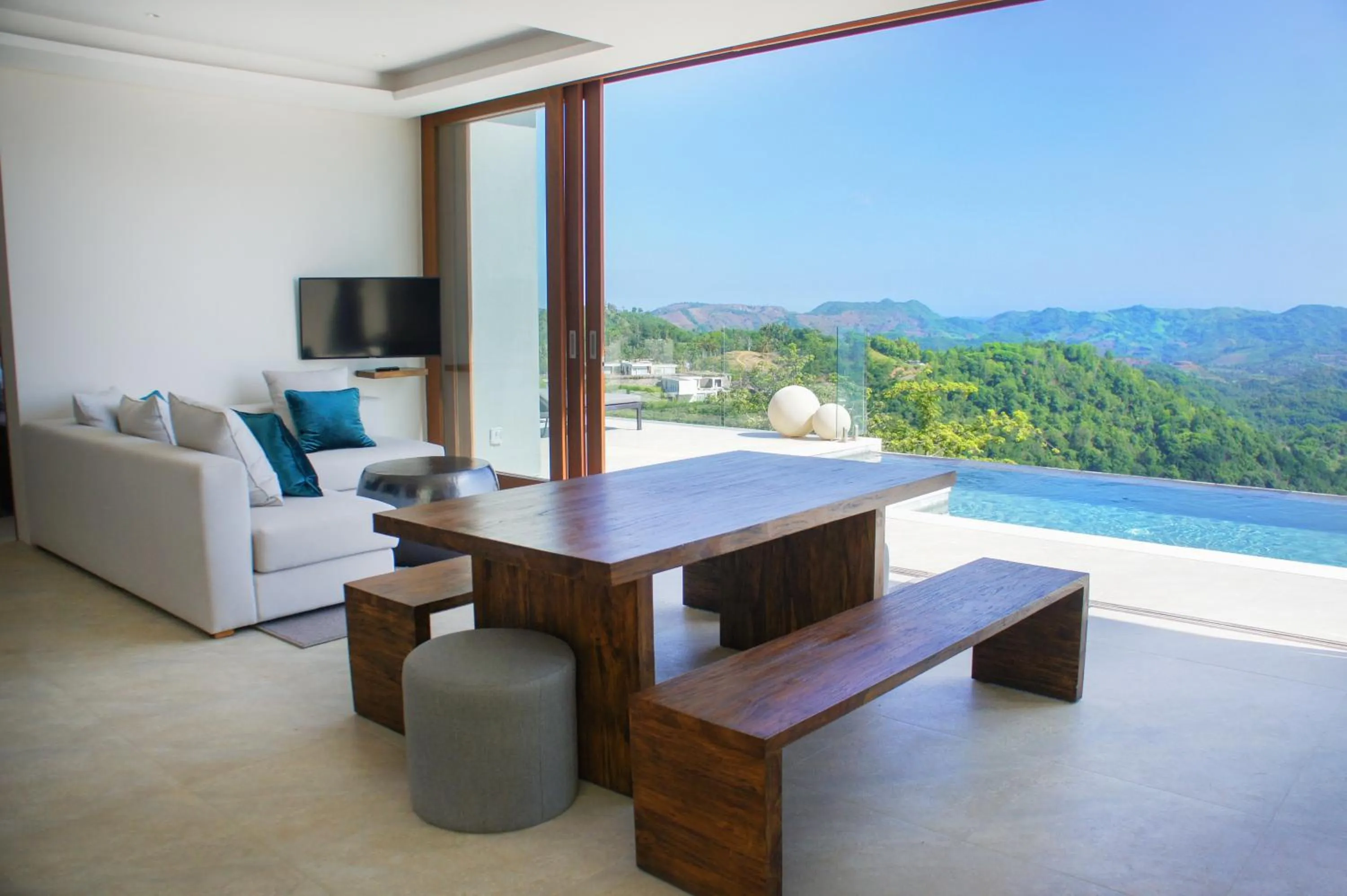 Living room in Selong Selo Resort and Villas