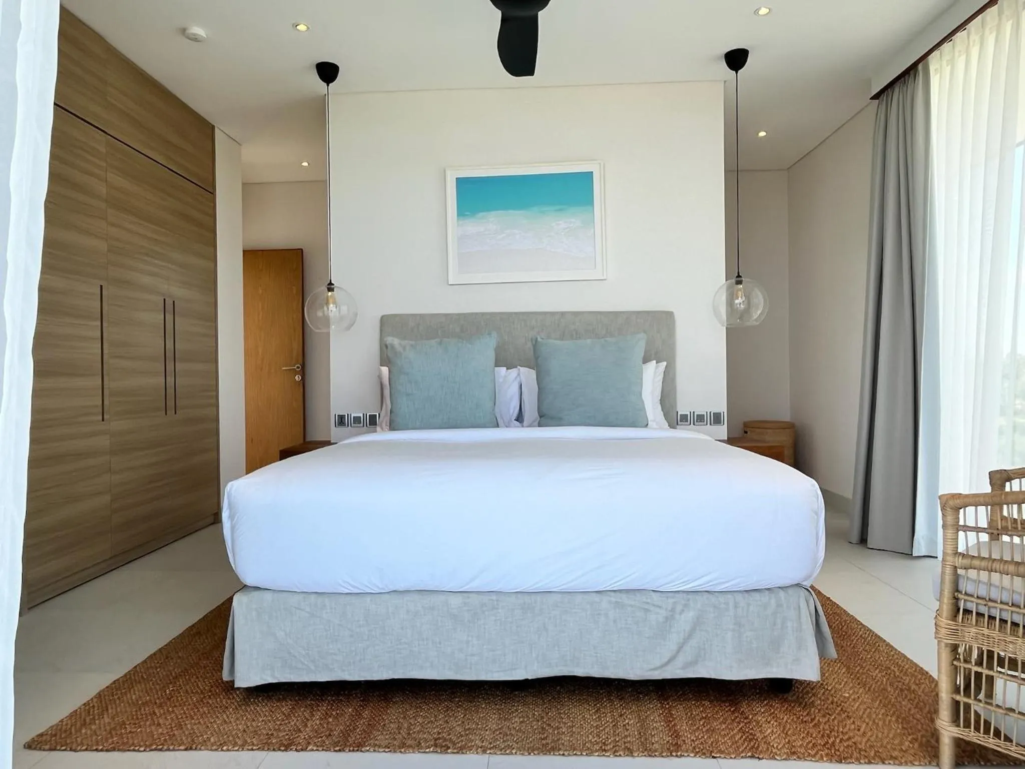 Bed in Selong Selo Resort and Villas