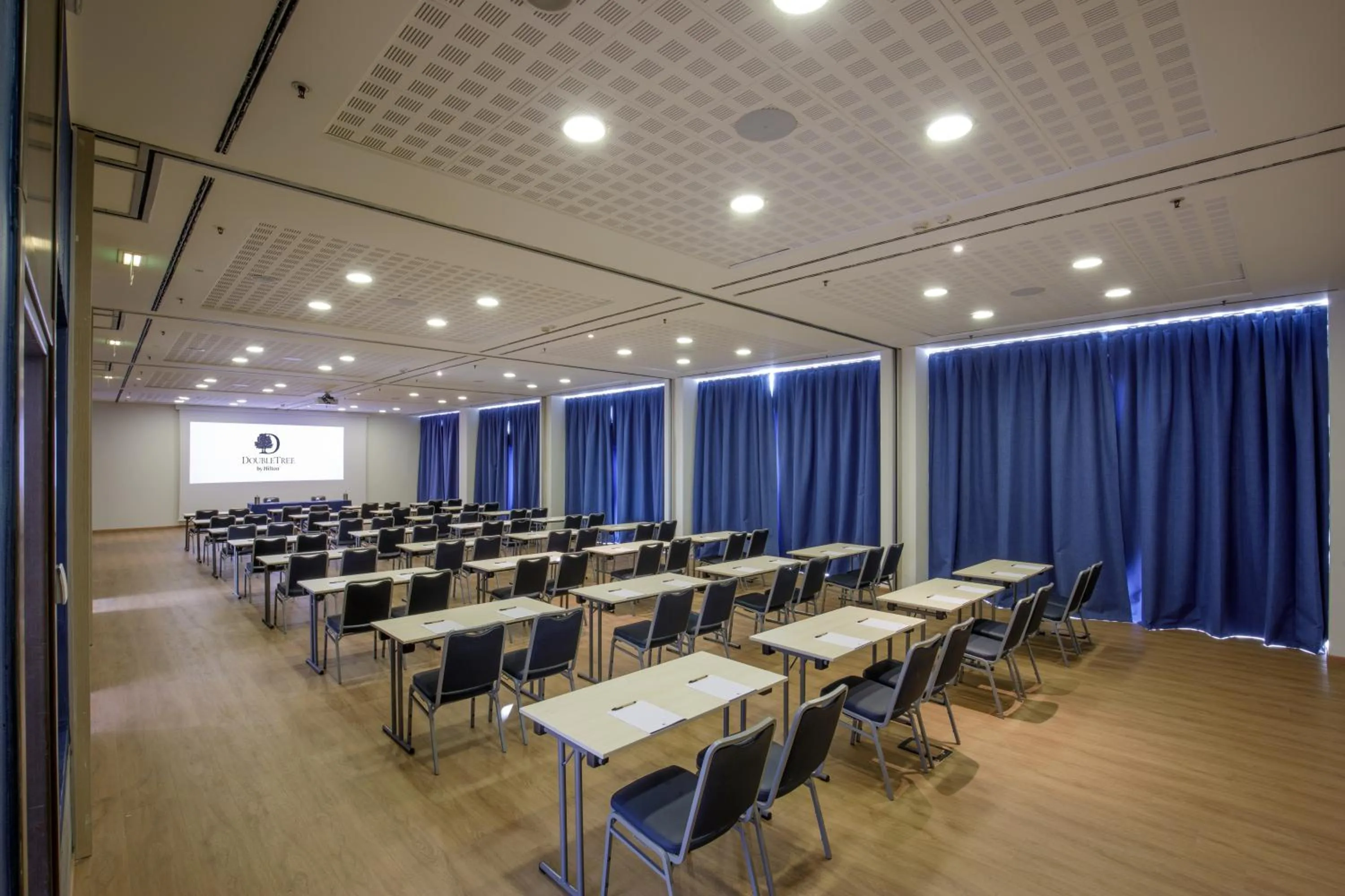 Meeting/conference room in DoubleTree By Hilton Milan