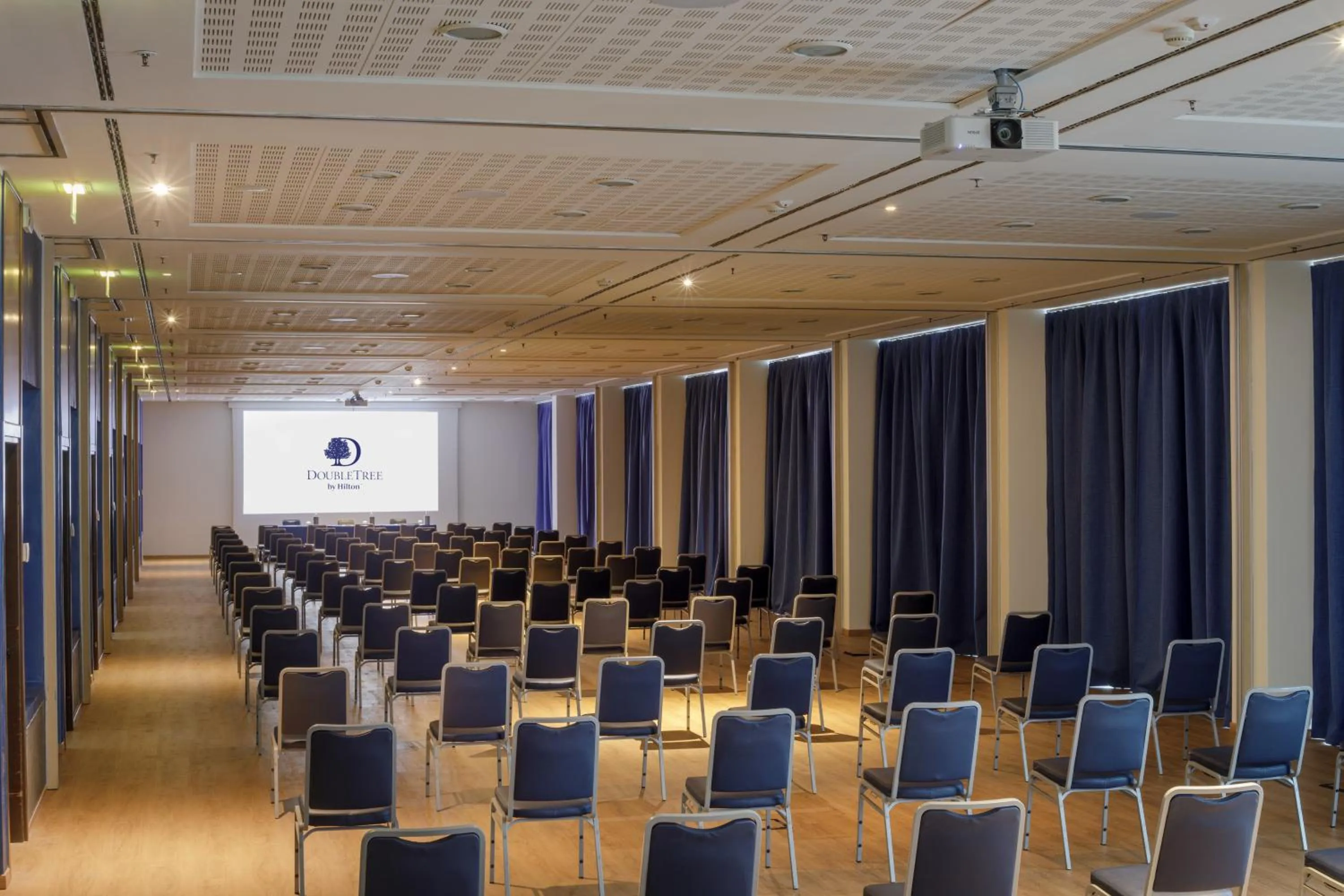 Meeting/conference room in DoubleTree By Hilton Milan