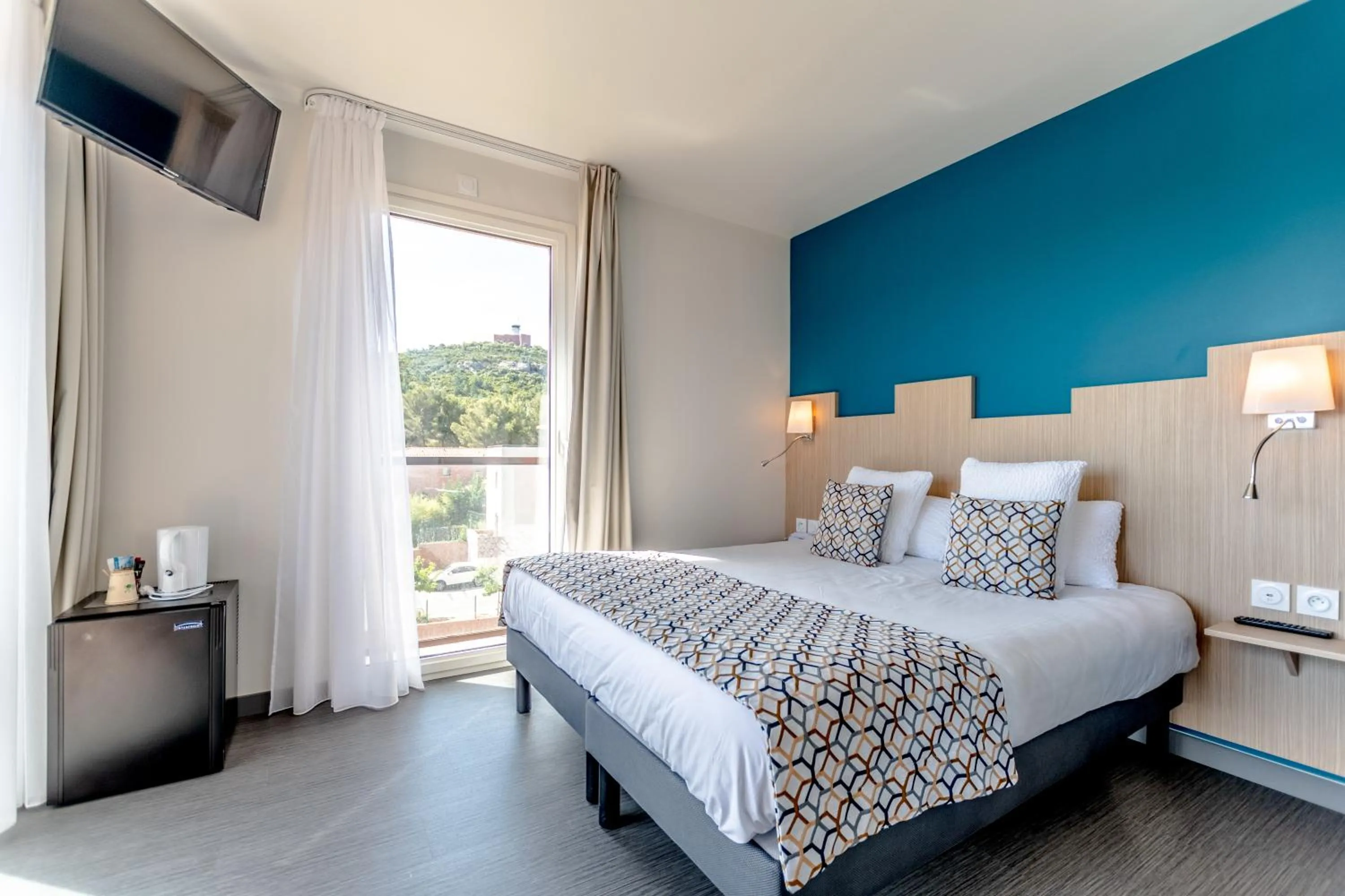 Photo of the whole room, Bed in Hotel Le Virevent