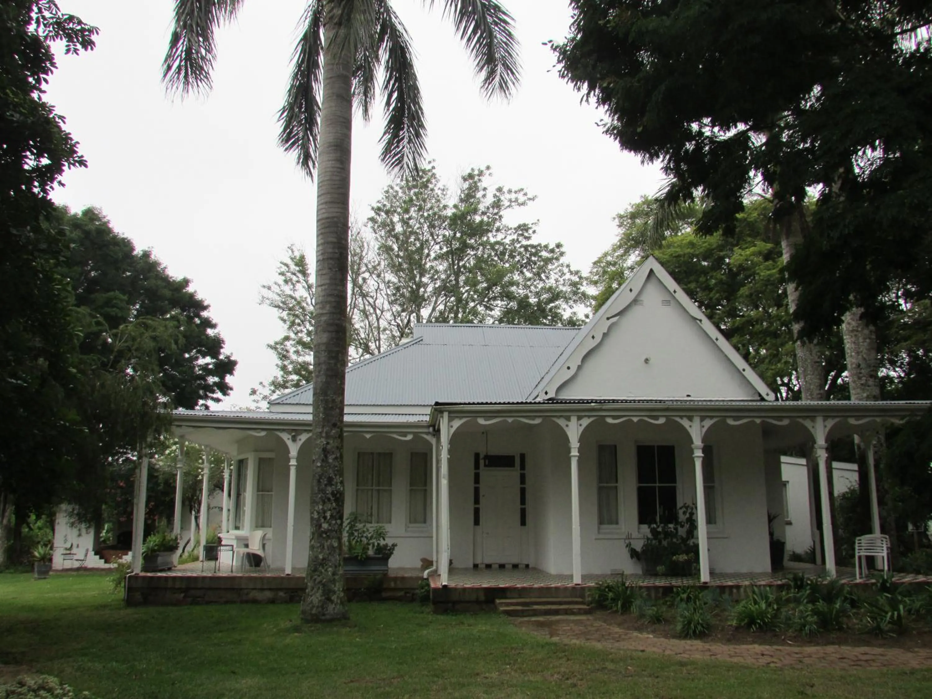 Property building in Sugar Hill Manor