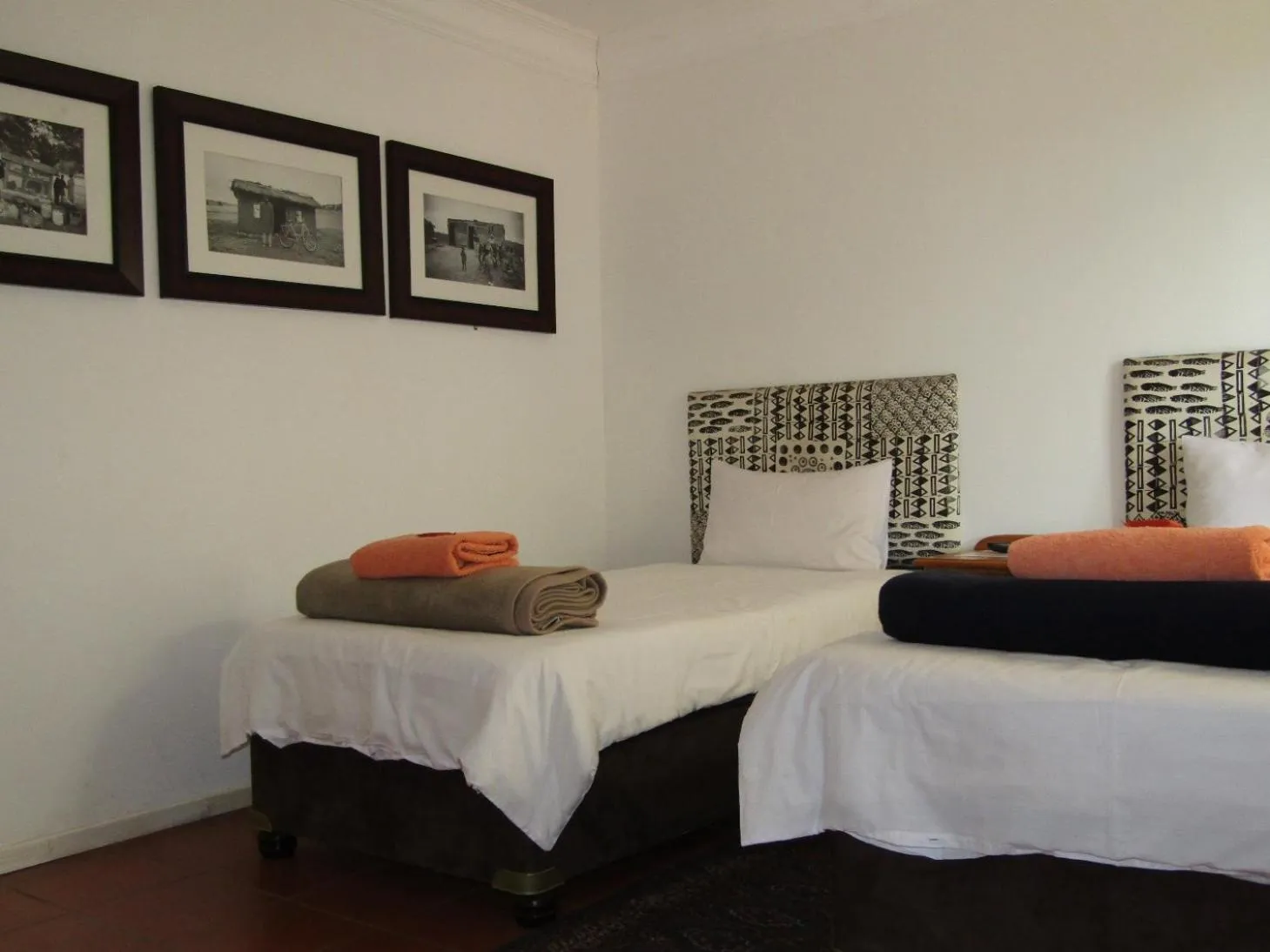 Bed in Sugar Hill Manor